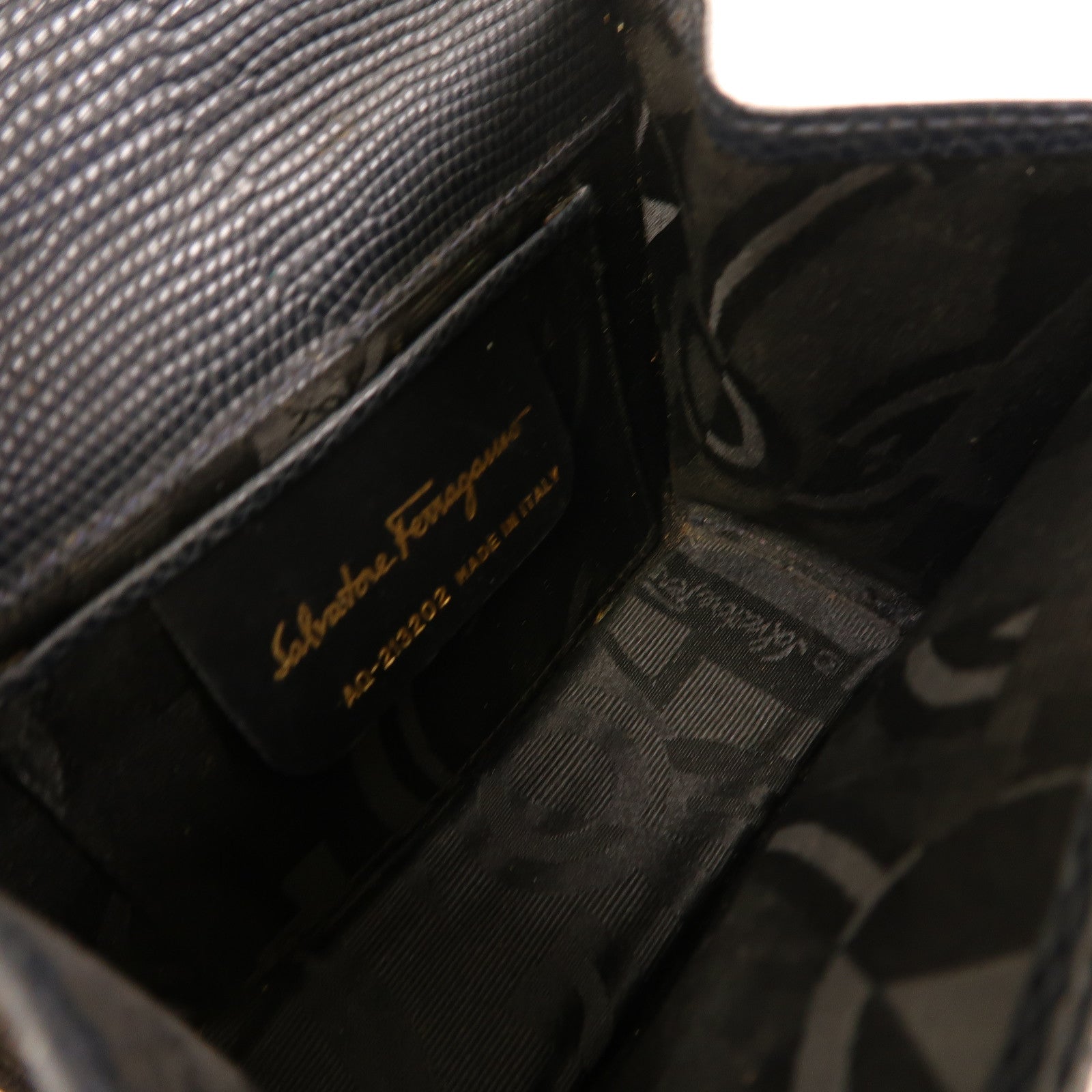 Salvatore Ferragamo 【激減優惠】牛皮皮革Chain Shoulder金扣鏈帶肩背袋藍色