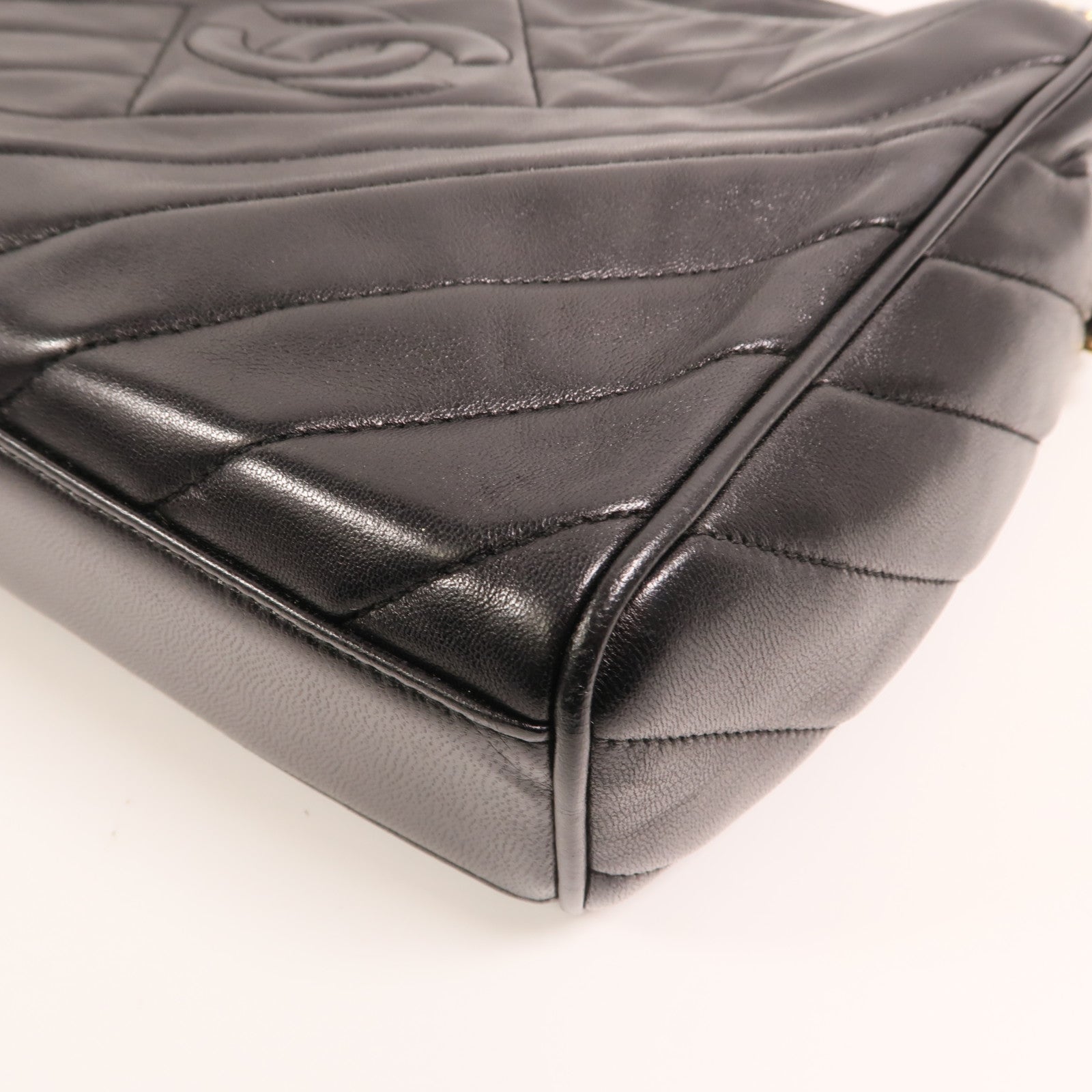 CHANEL 羊皮皮革Vintage Camera Bag金扣鏈帶肩背袋