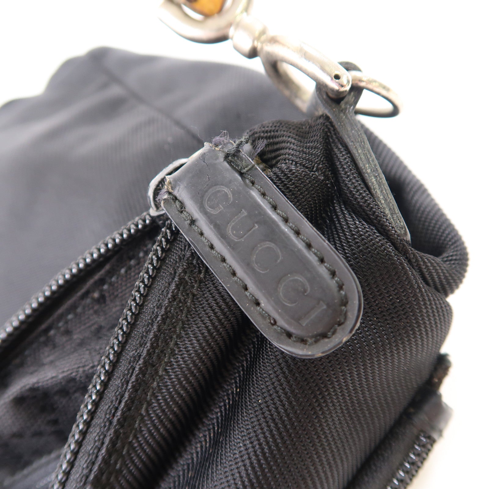 GUCCI 帆布Shoulder Bag銀扣肩背袋黑色