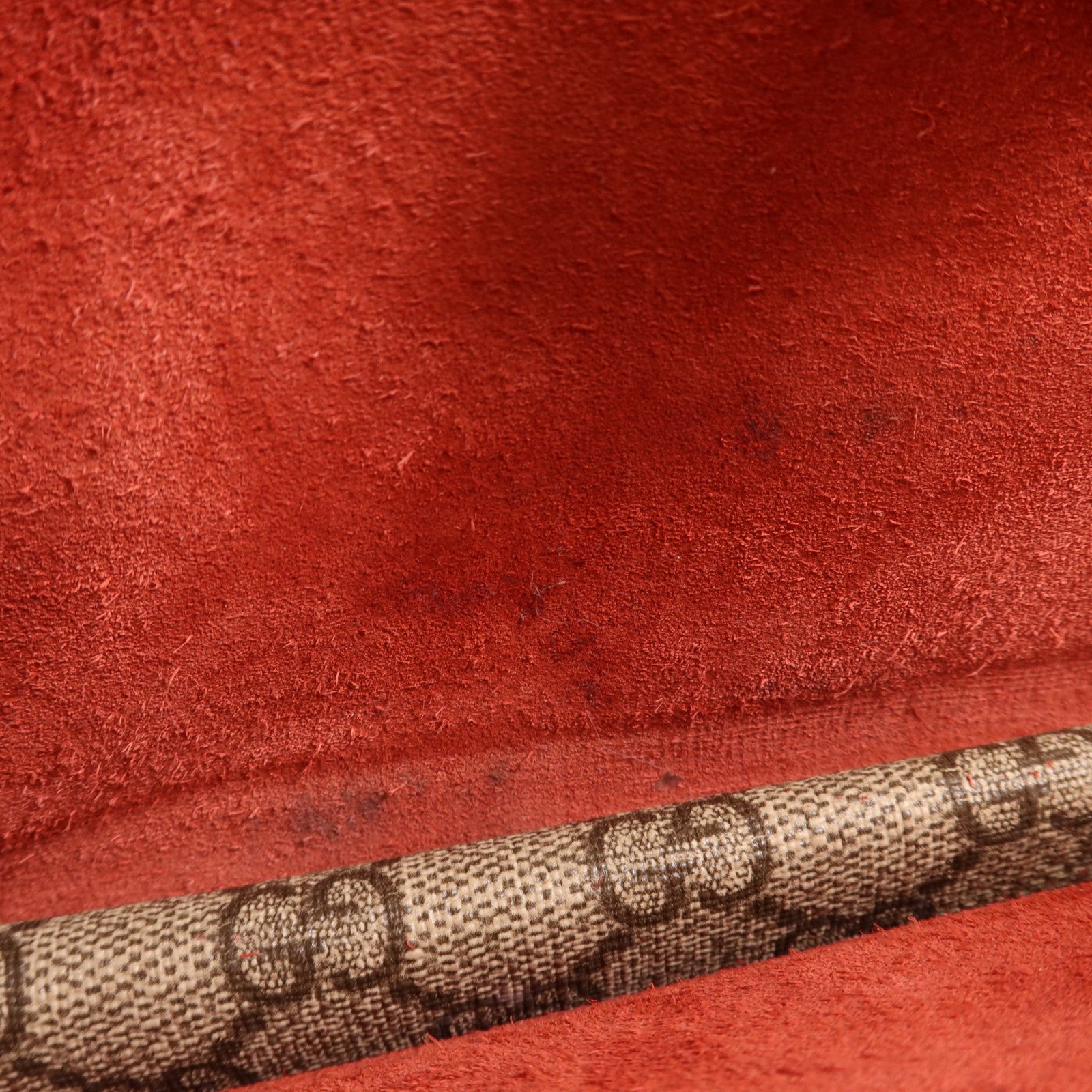 GUCCI 塗層帆布Dionysus銀扣鏈帶肩背袋