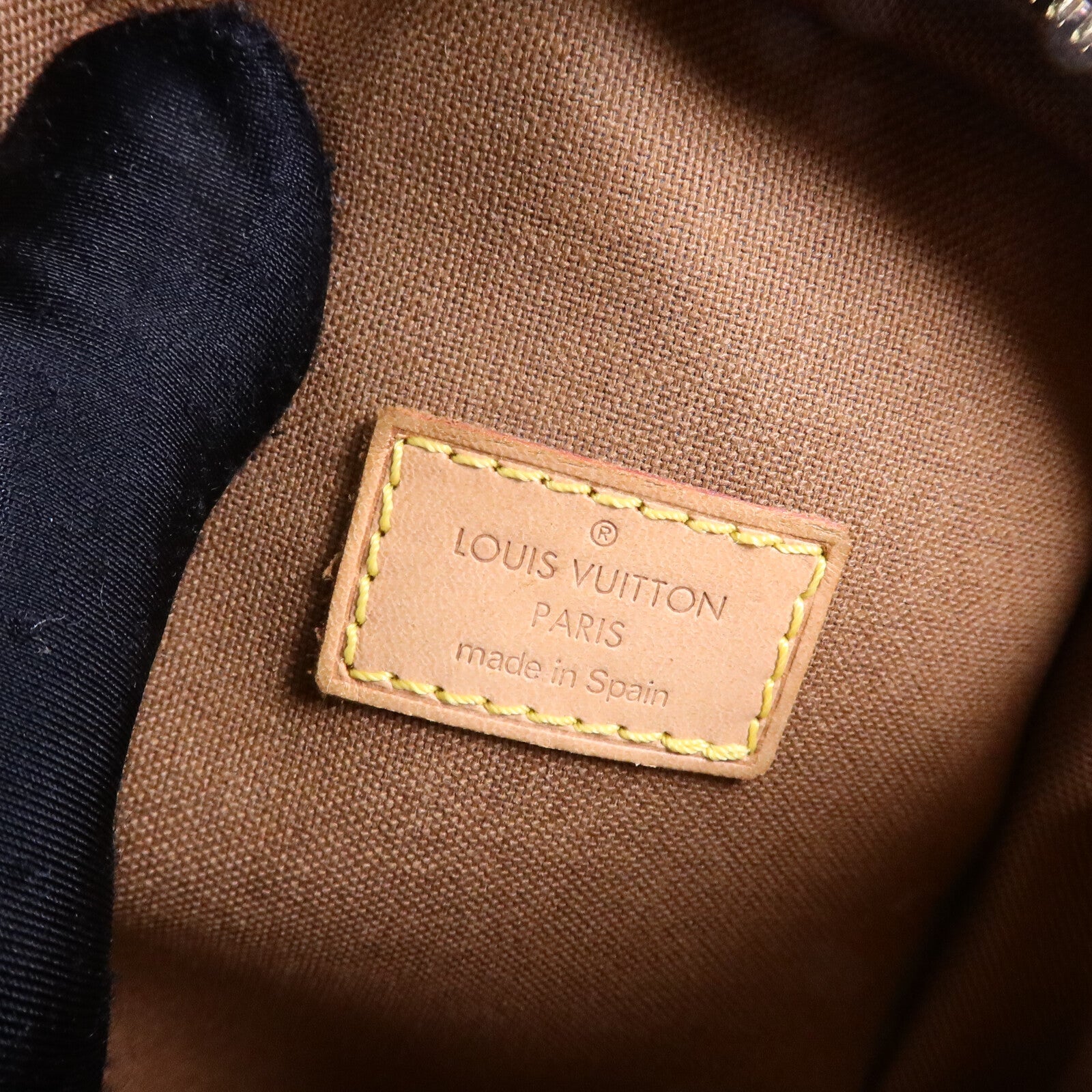 LOUIS VUITTON Monogram Pochette Gange肩背袋