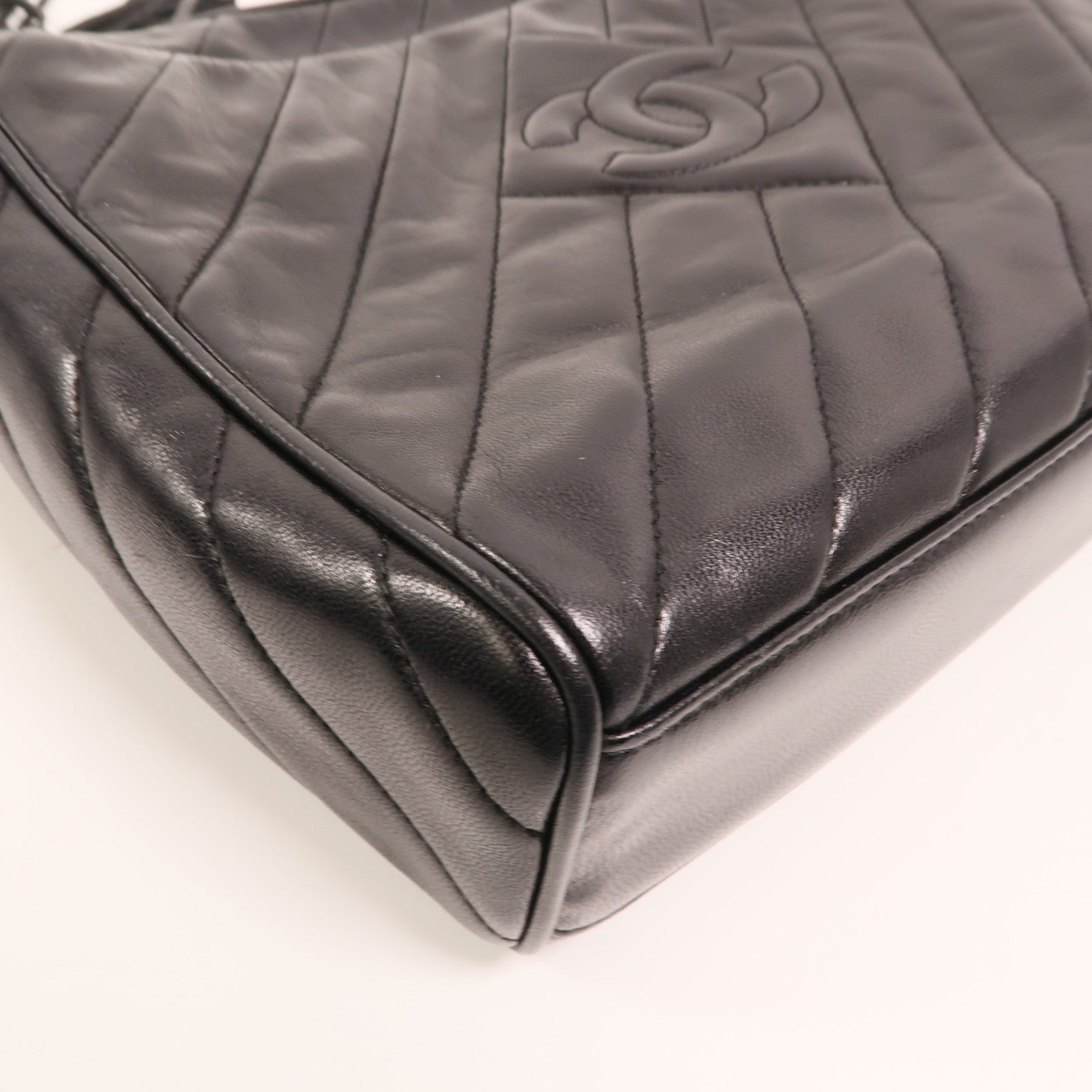 CHANEL 羊皮皮革Vintage Camera Bag金扣鏈帶肩背袋
