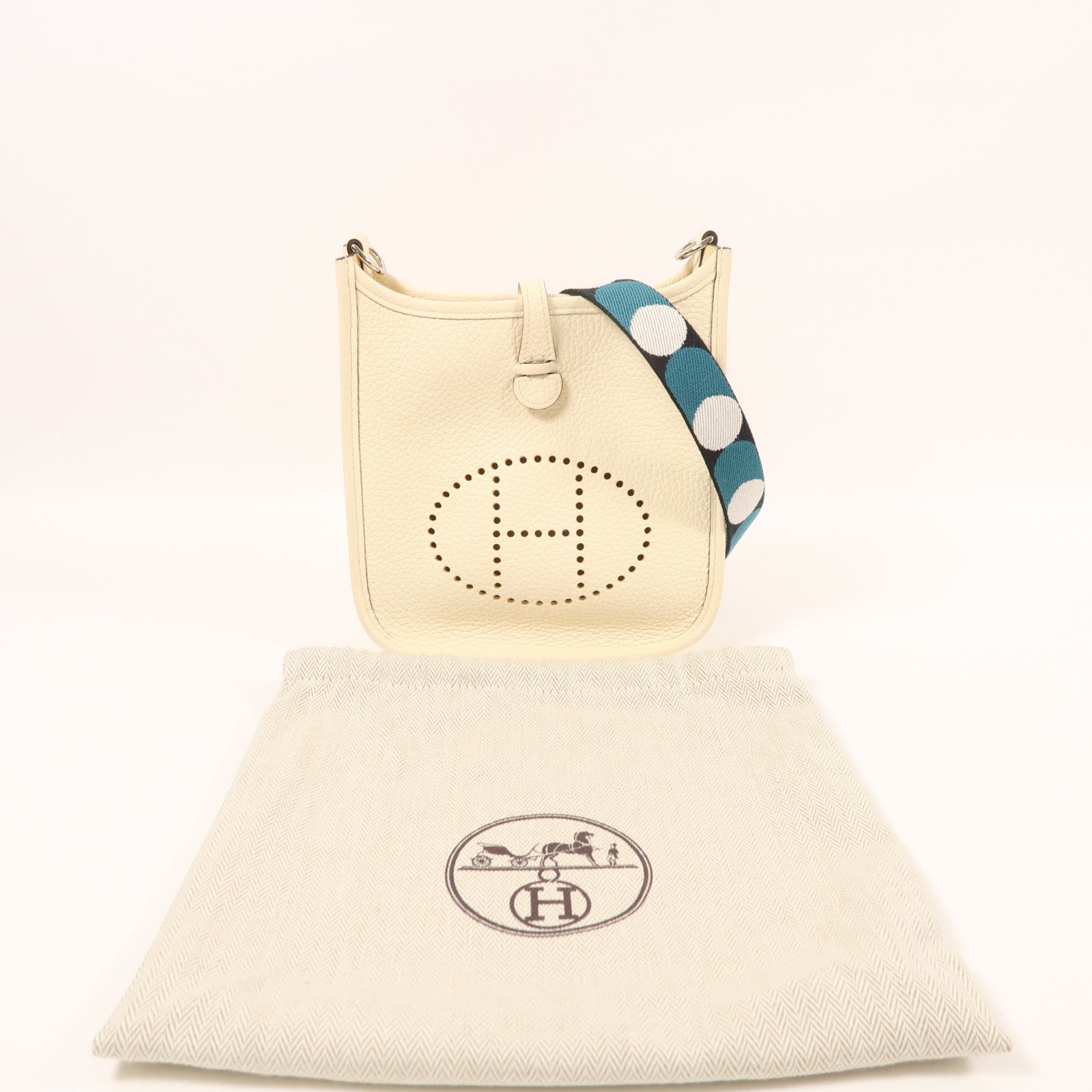 HERMES Clemence皮革Evelyne TPM銀扣肩背袋Nata