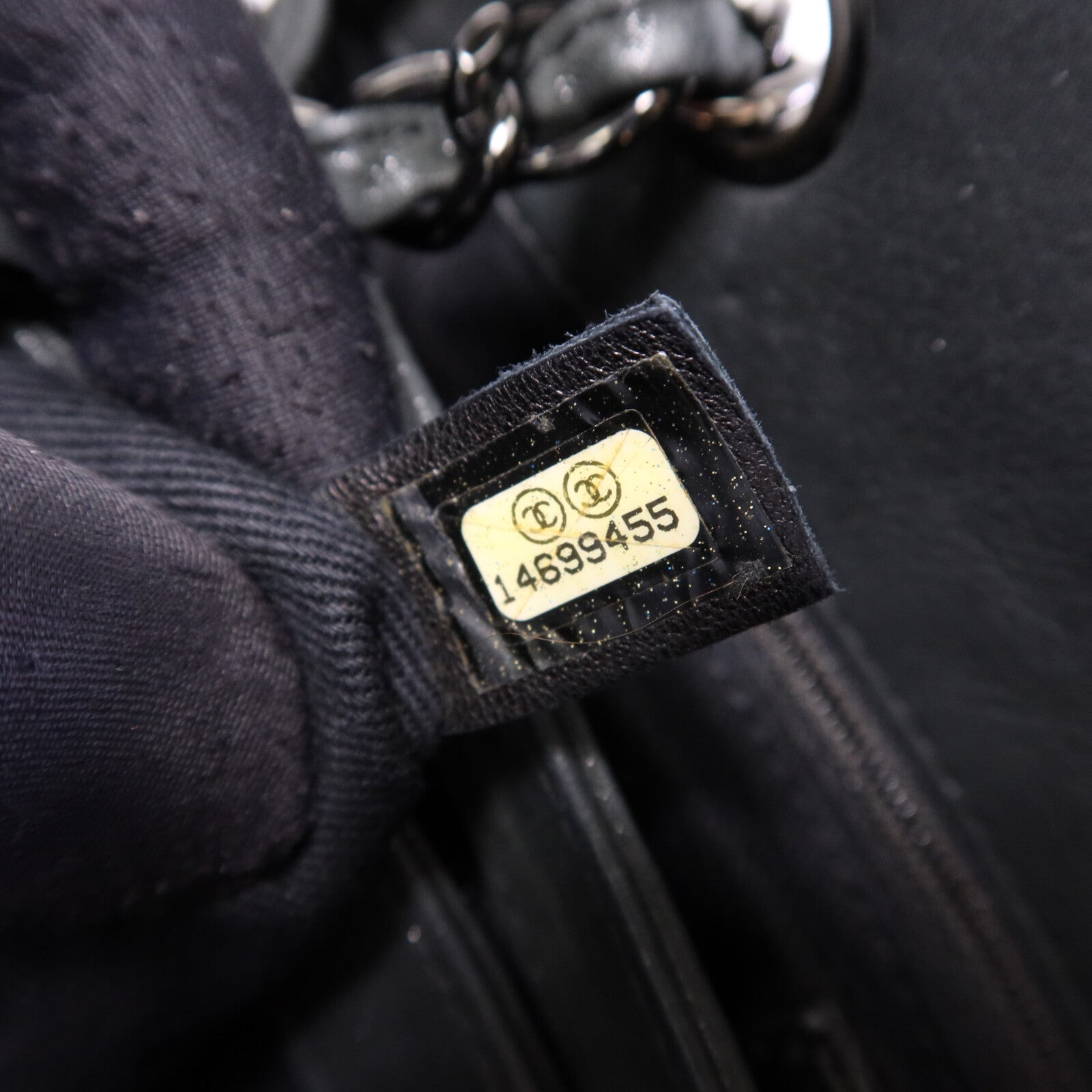 CHANEL 牛皮皮革Chain Shoulder Bag鏈帶肩背袋