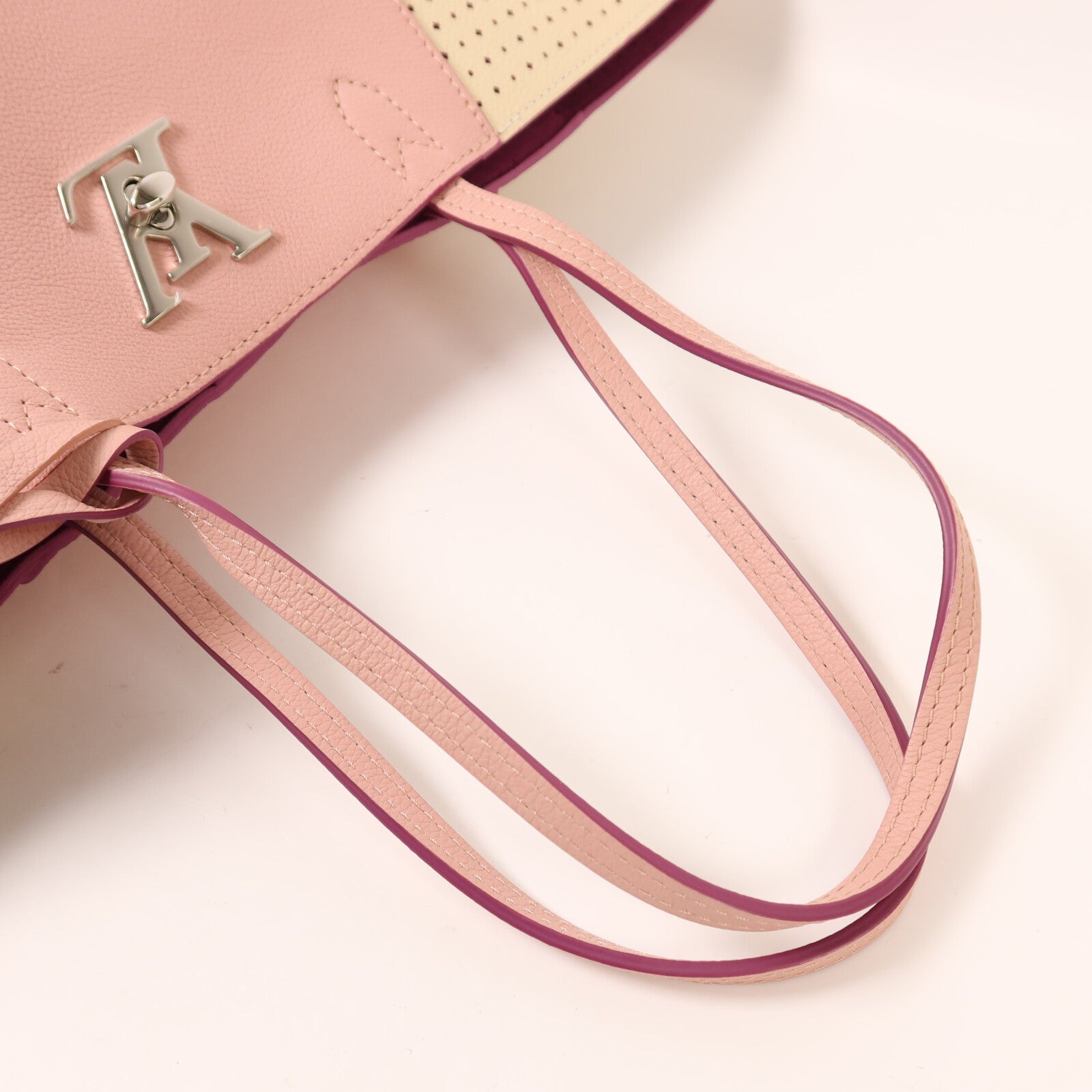 LOUIS VUITTON 牛皮皮革Rockme Cabas銀扣手挽袋
