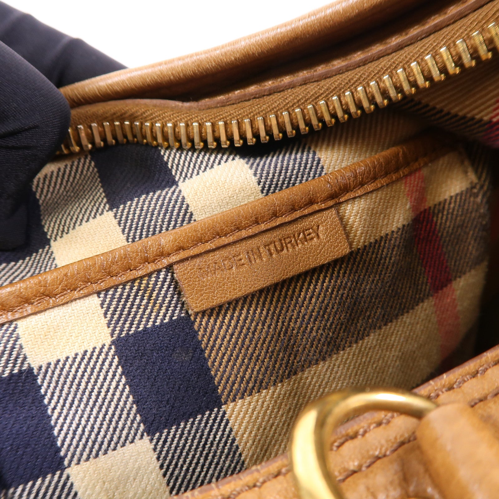 BURBERRY 牛皮皮革Shoulder Bag金扣肩背袋