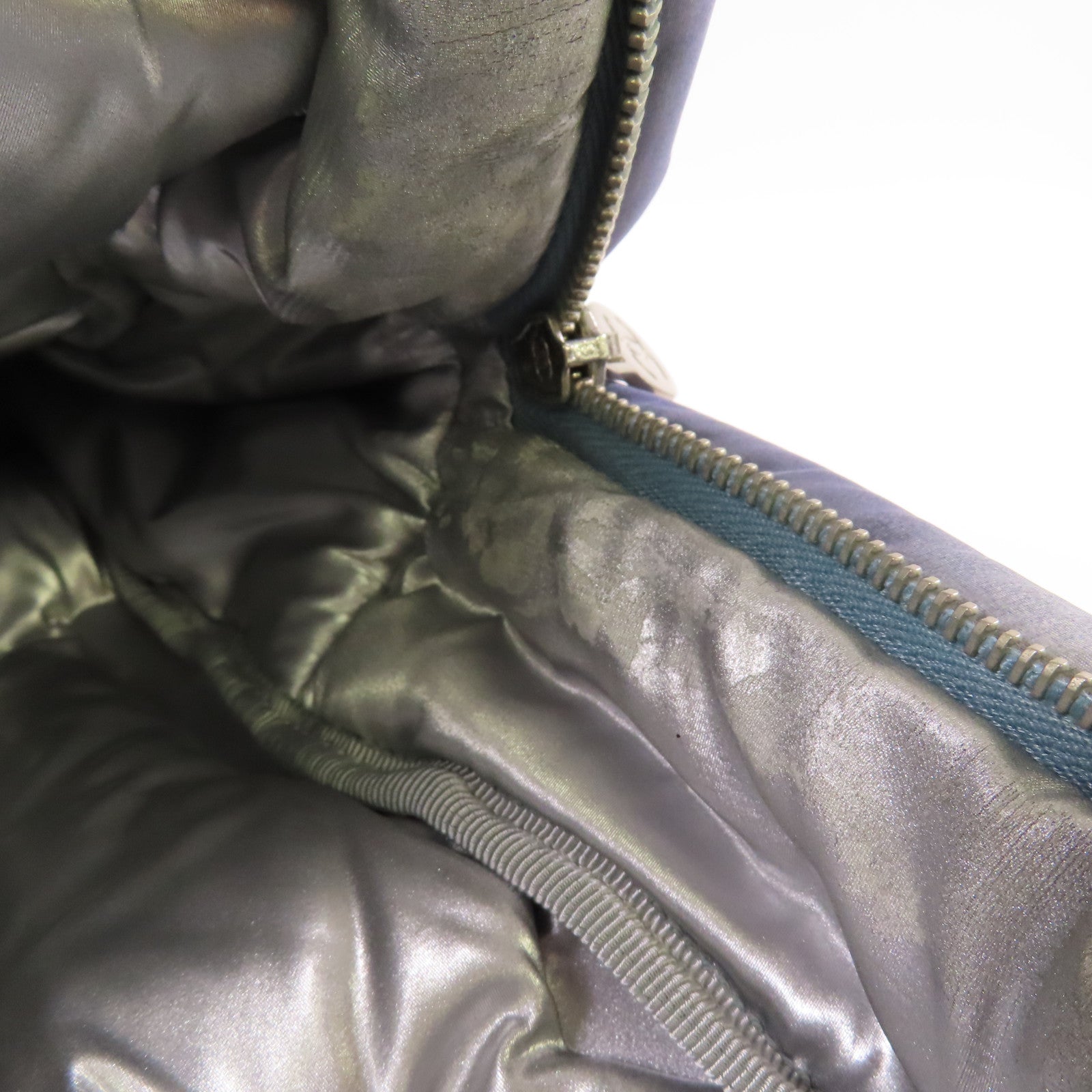 CHANEL 【激減優惠】尼龍Doudoune Backpack銀扣背包