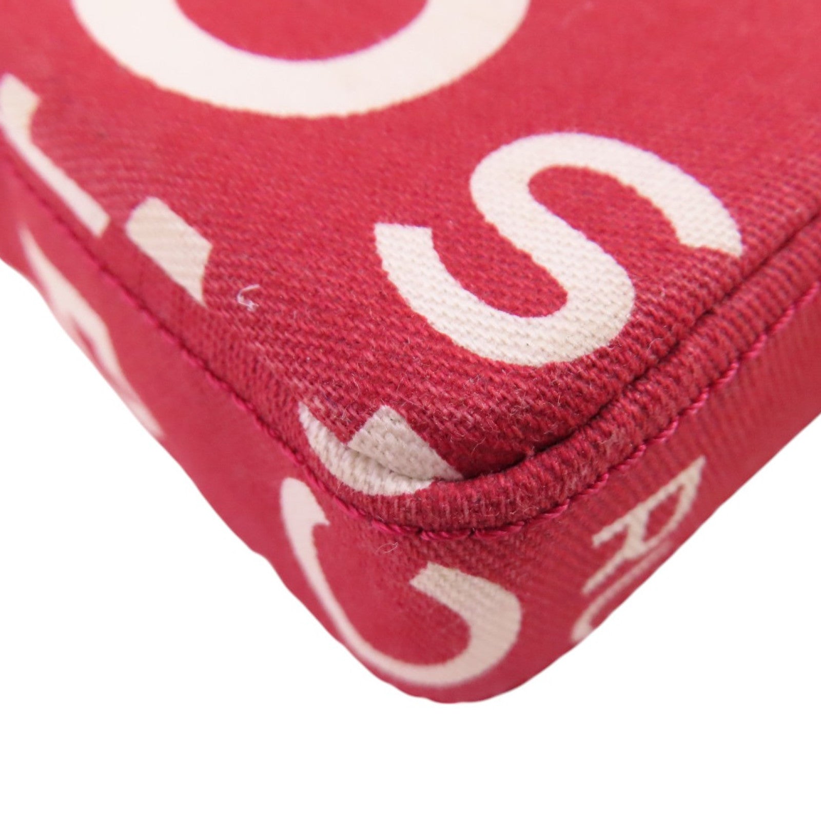 CHANEL 帆布Phone Case Shoulder Bag金扣鏈帶肩背袋