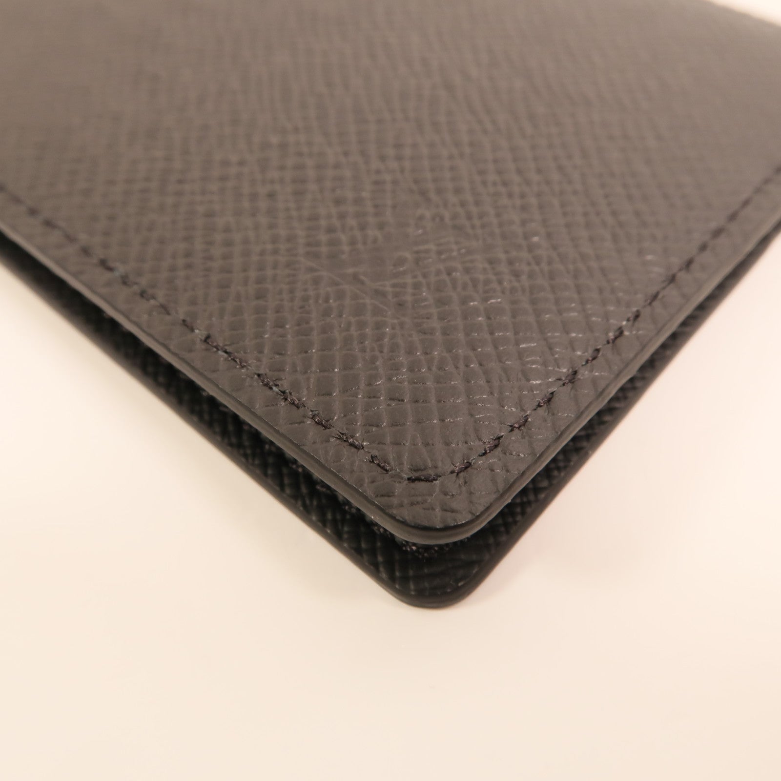 LOUIS VUITTON Taiga Portefeuille Pince Money Clip銀扣卡片套