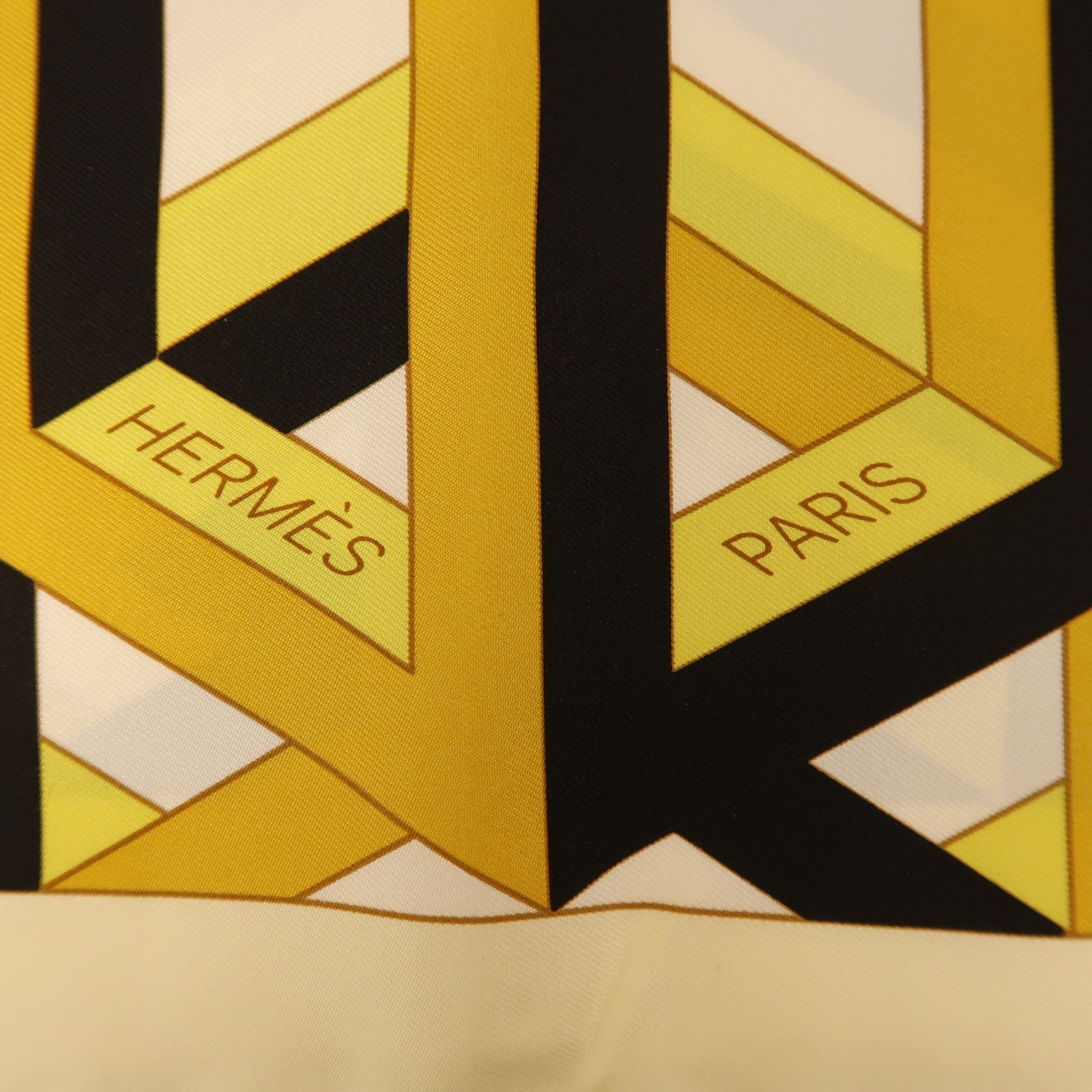 HERMES Scarf Silk Yellow/Beige/Black