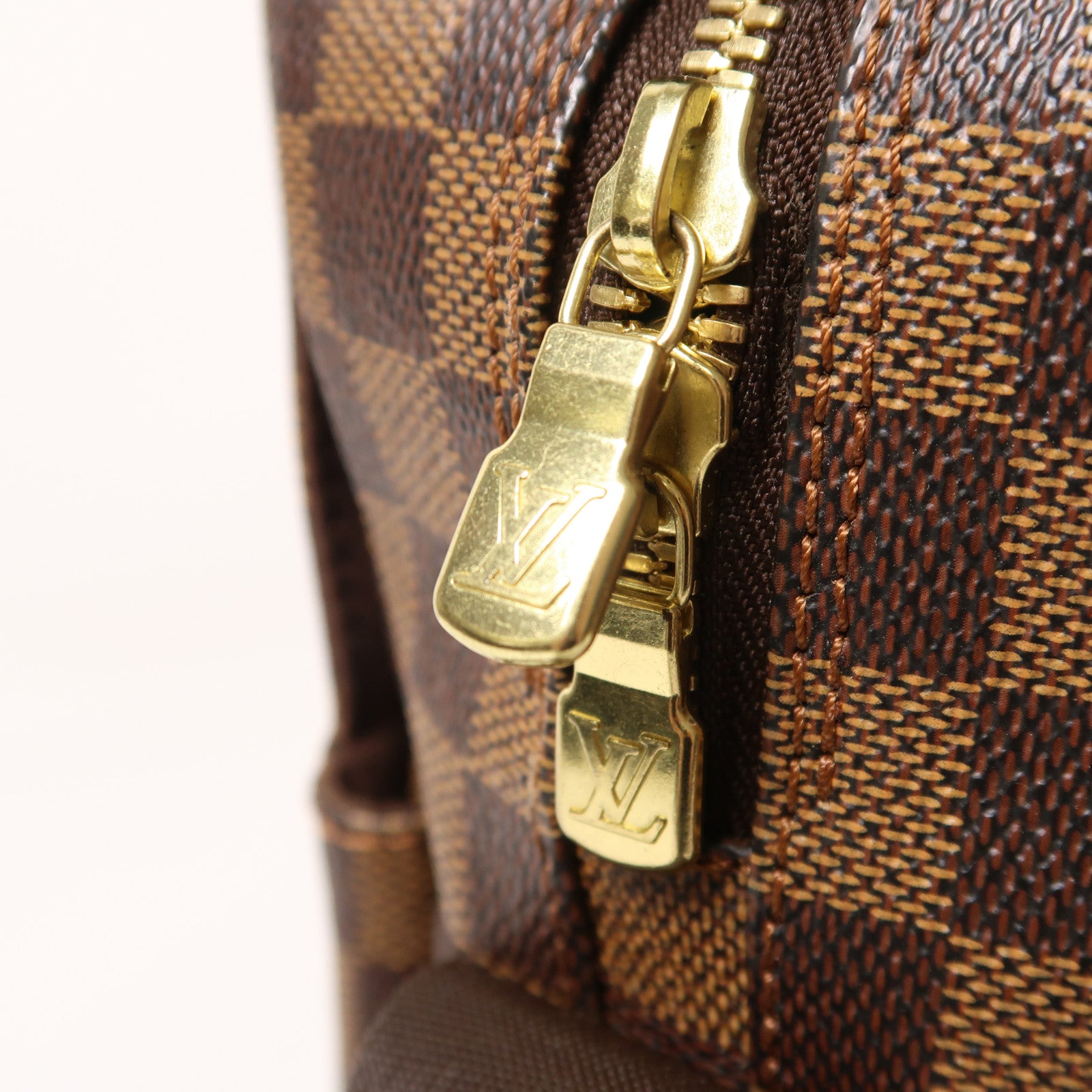 LOUIS VUITTON 【激減優惠】Damier Naviglio金扣肩背袋
