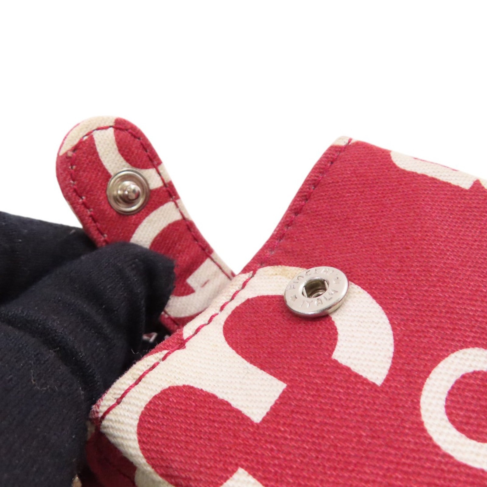 CHANEL 帆布Phone Case Shoulder Bag金扣鏈帶肩背袋