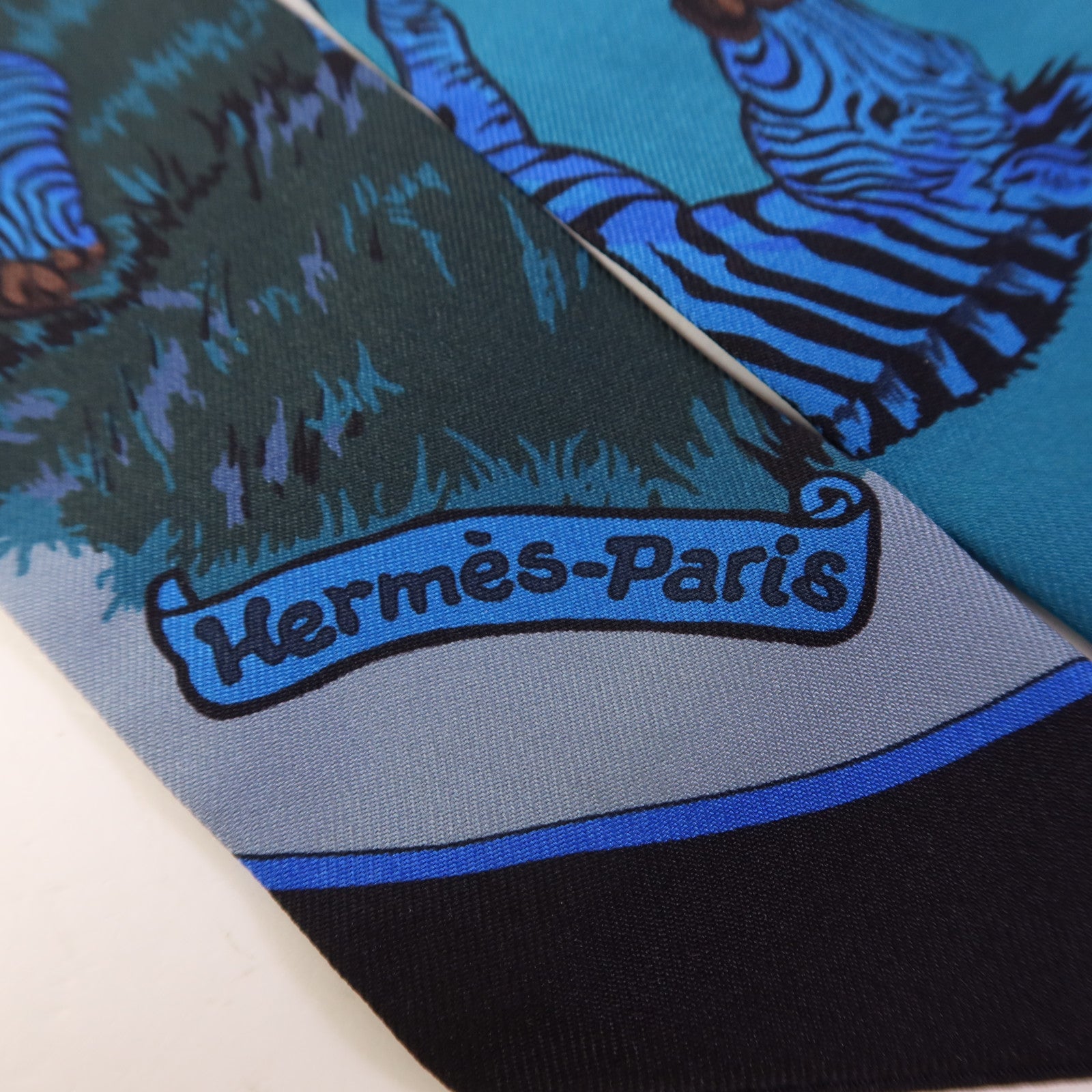 HERMES 絲質Twilly絲巾