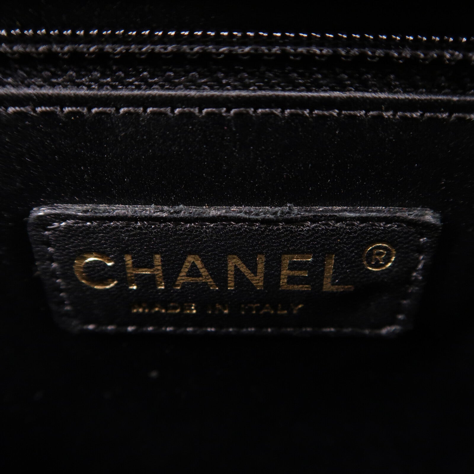 CHANEL 牛皮皮革GST Grand Shopping Tote Bag鏈帶肩背袋