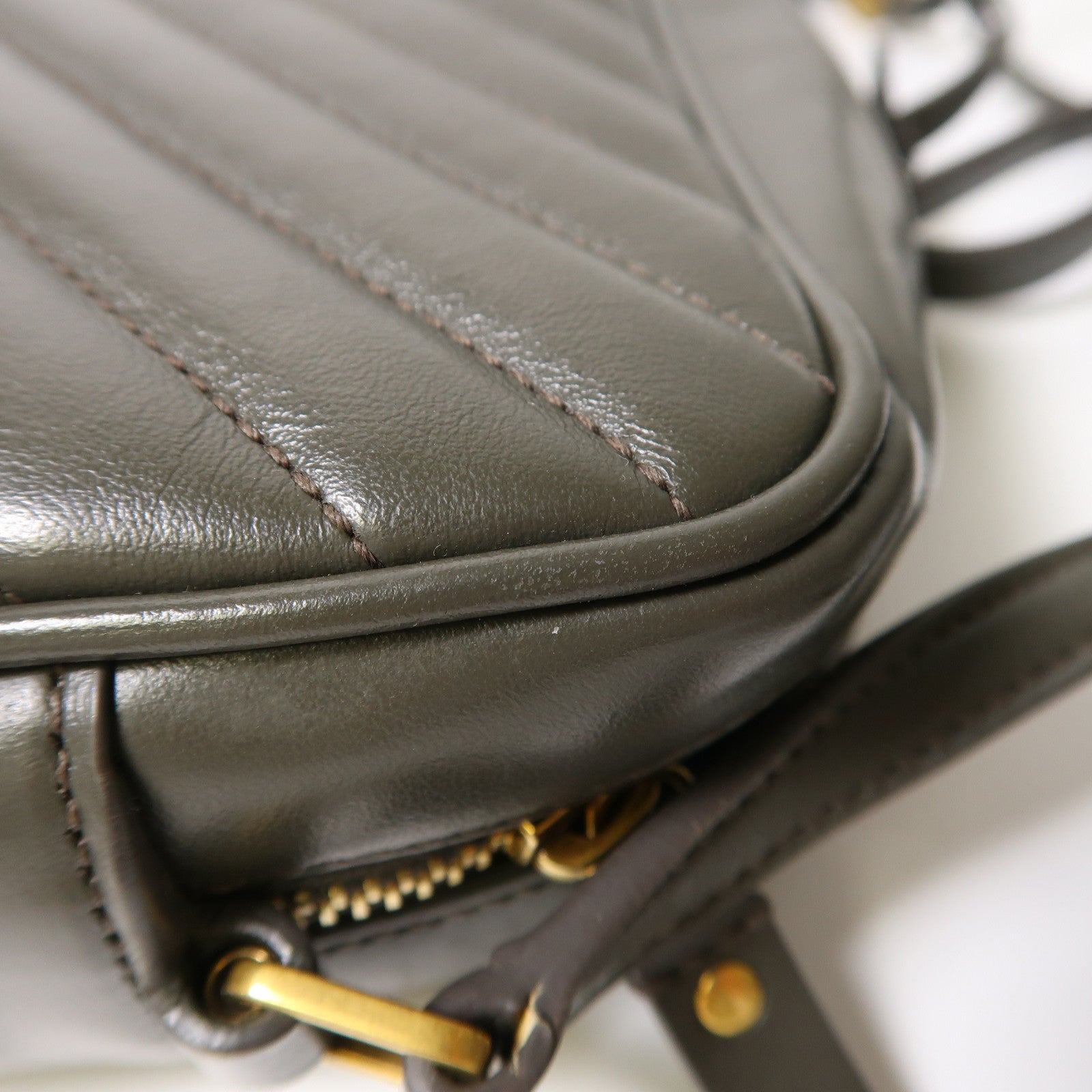 SAINT LAURENT 牛皮皮革Shoulder Bag金扣肩背袋深綠色