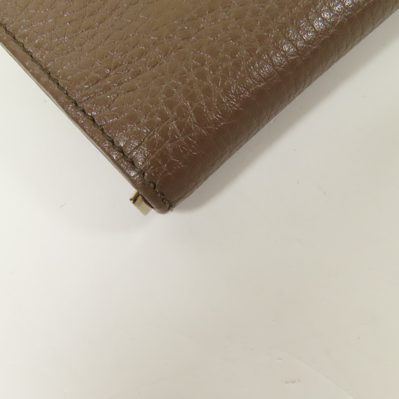 Salvatore Ferragamo 【激減優惠】牛皮皮革Long Bifold Wallet銀扣長錢包