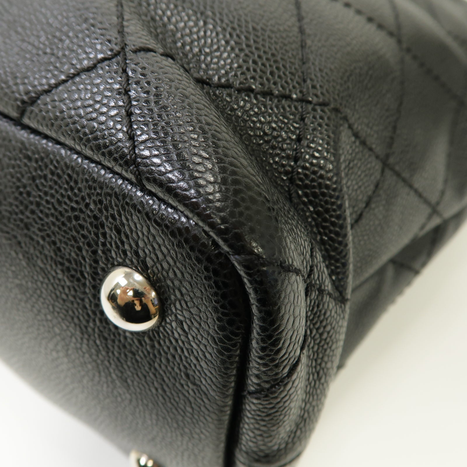 CHANEL 【激減優惠】菱格Caviar皮革Tote Bag銀扣手挽袋黒色