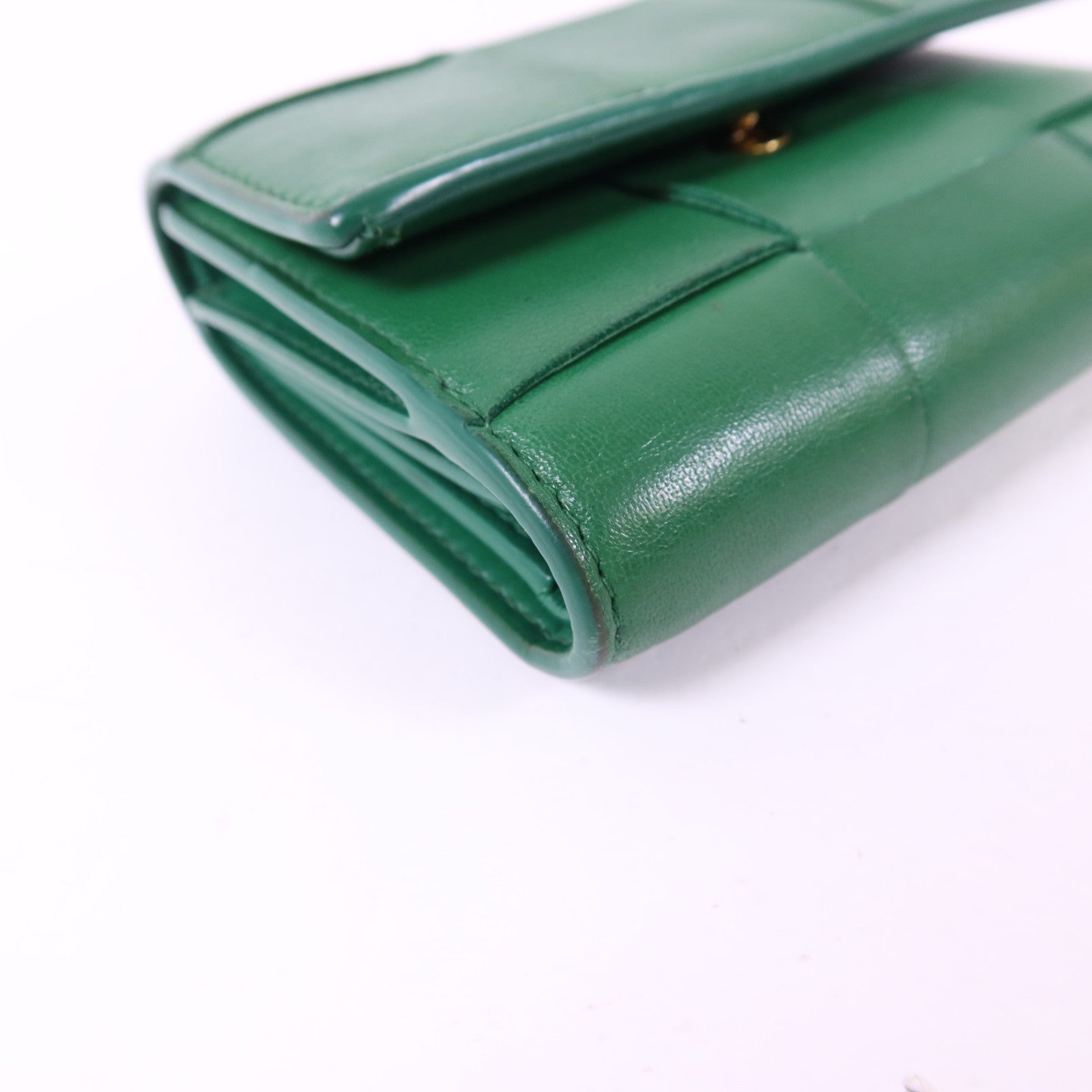 BOTTEGA VENETA 羊皮皮革Cassette Trifold Short Wallet金扣錢包