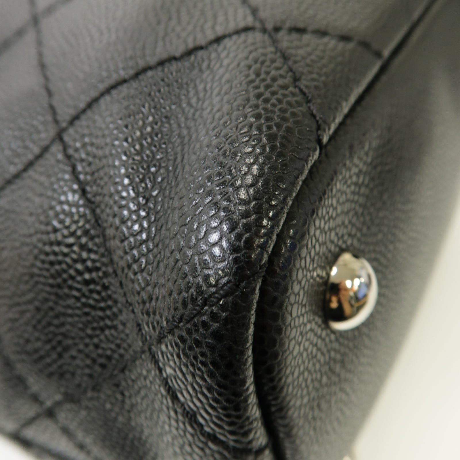 CHANEL 【激減優惠】菱格Caviar皮革Tote Bag銀扣手挽袋黒色