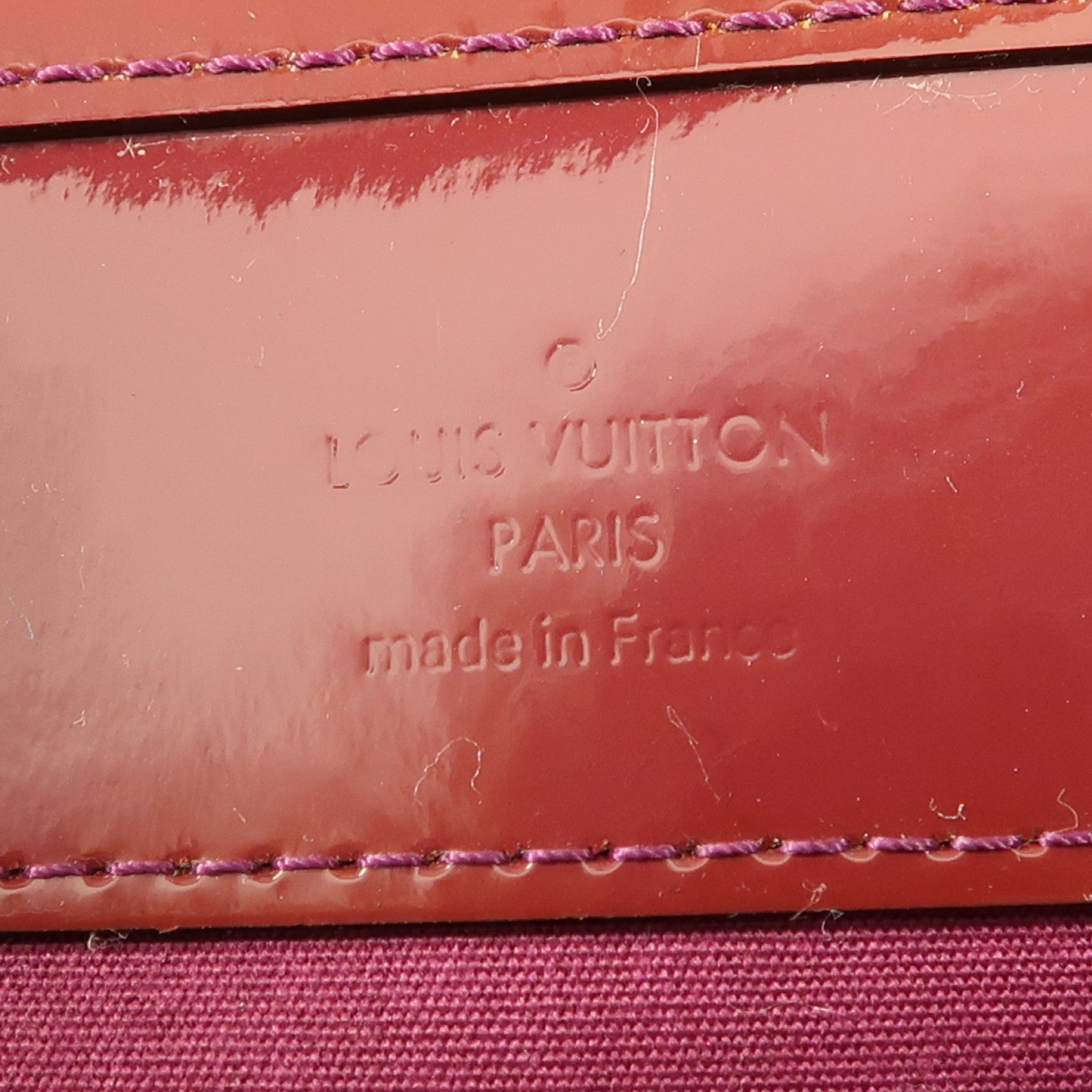 LOUIS VUITTON Vernis Virginia MM金扣鏈帶肩背袋