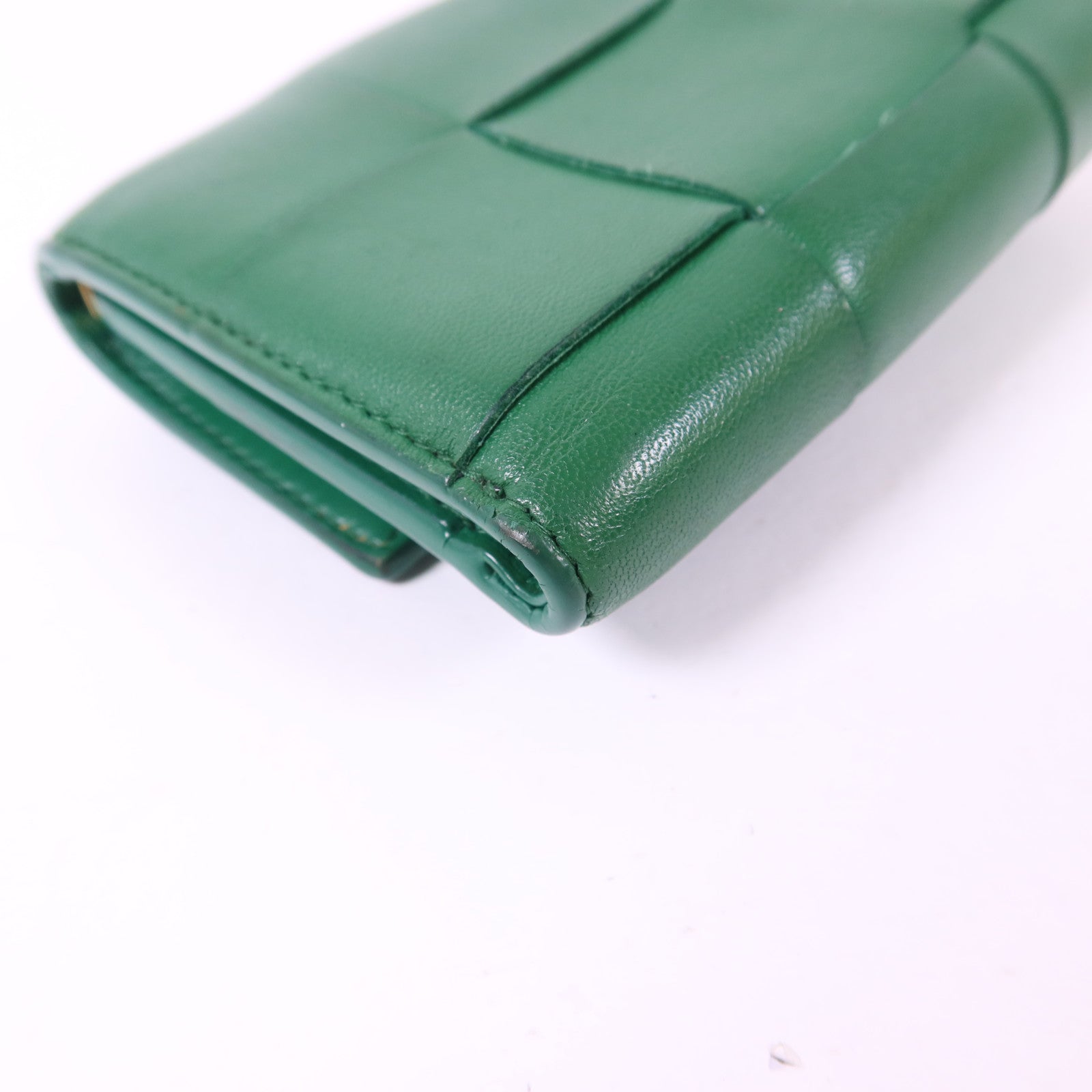 BOTTEGA VENETA 羊皮皮革Cassette Trifold Short Wallet金扣錢包