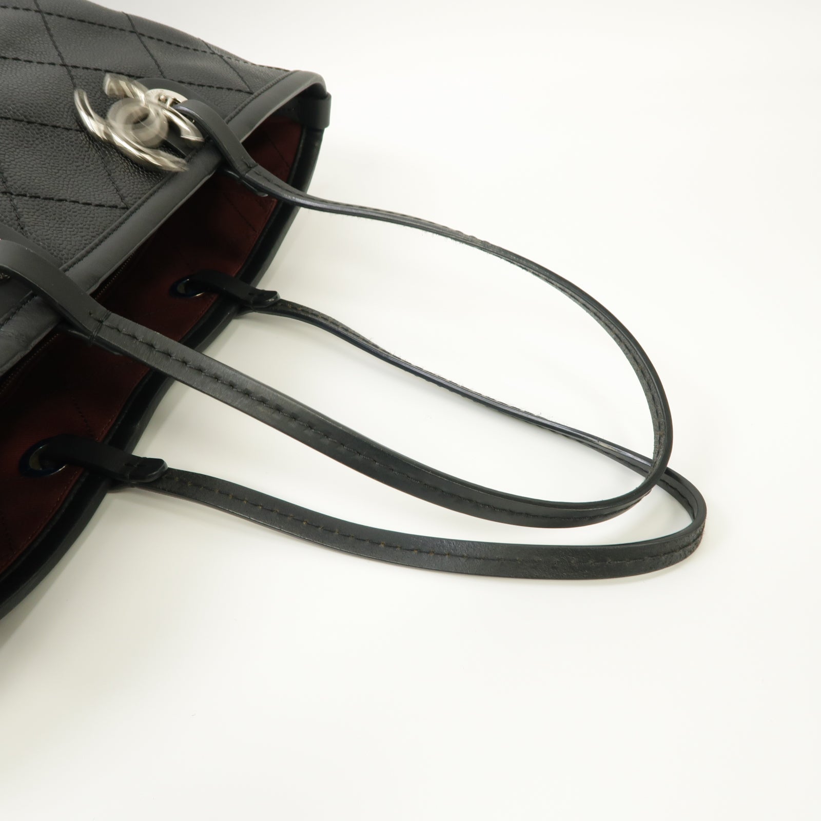 CHANEL 【激減優惠】菱格Caviar皮革Tote Bag銀扣手挽袋黒色