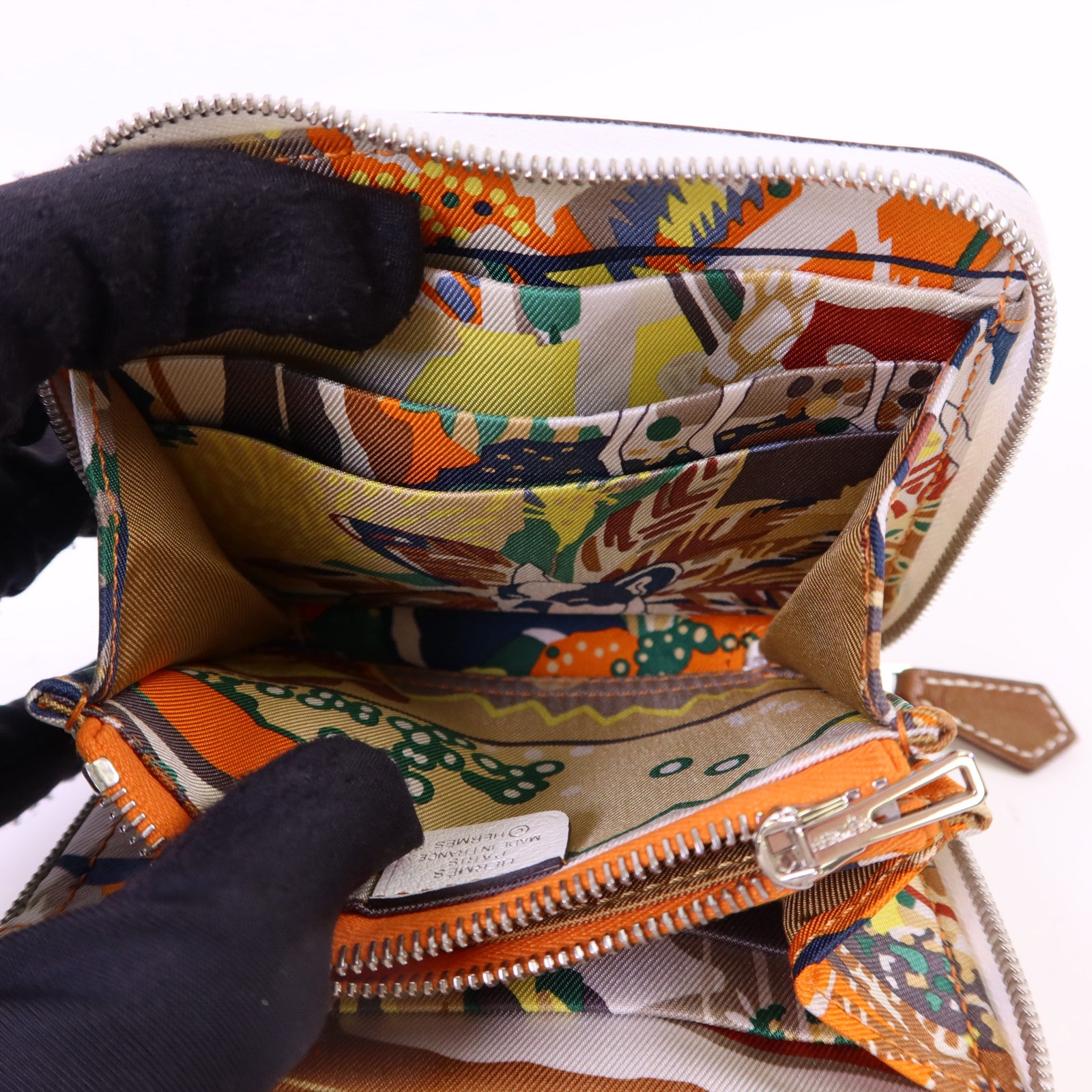 HERMES Evercolor皮革Silk In Wallet銀扣錢包