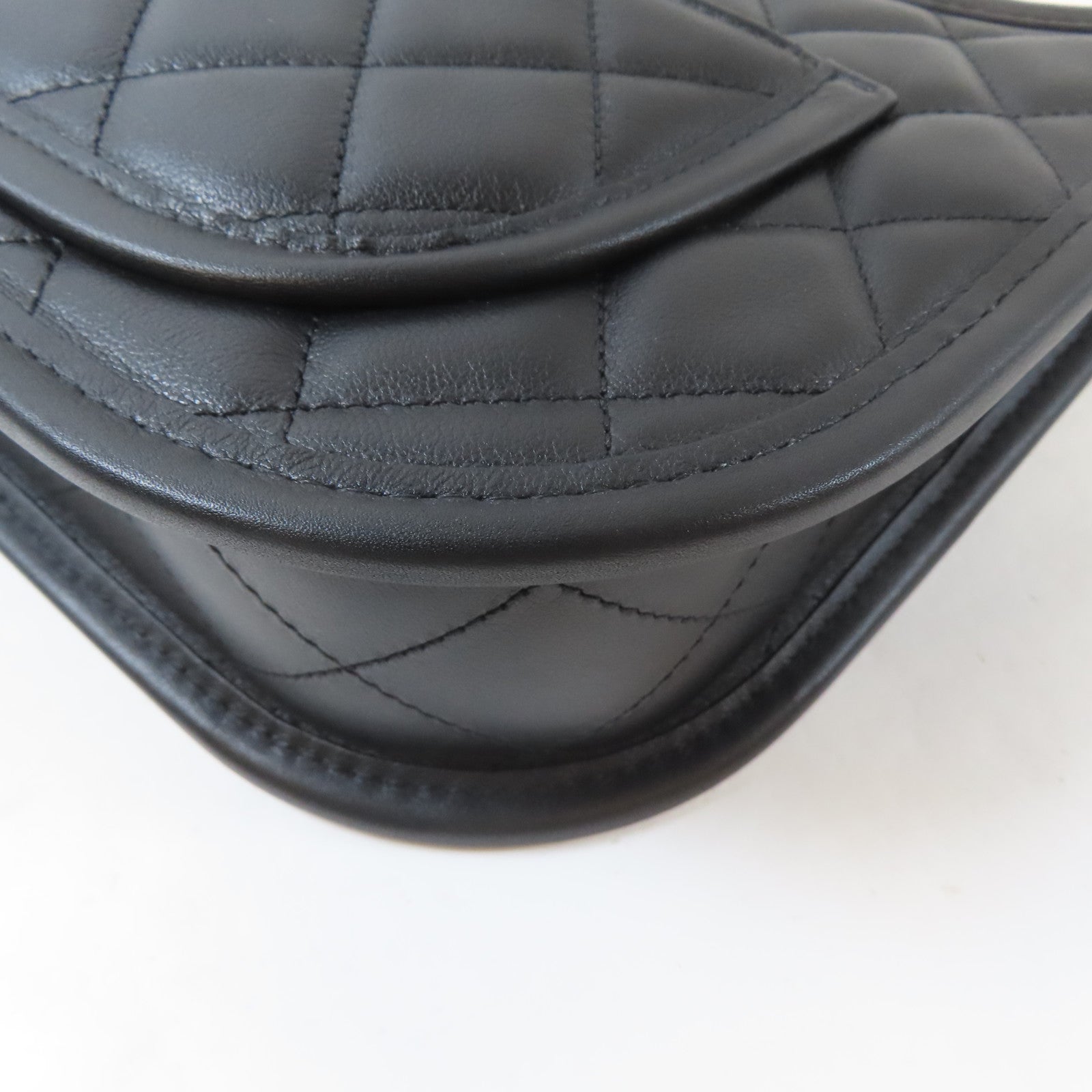 CHANEL 菱格牛皮皮革2 Way Shoulder金扣手挽肩背兩用袋黑色