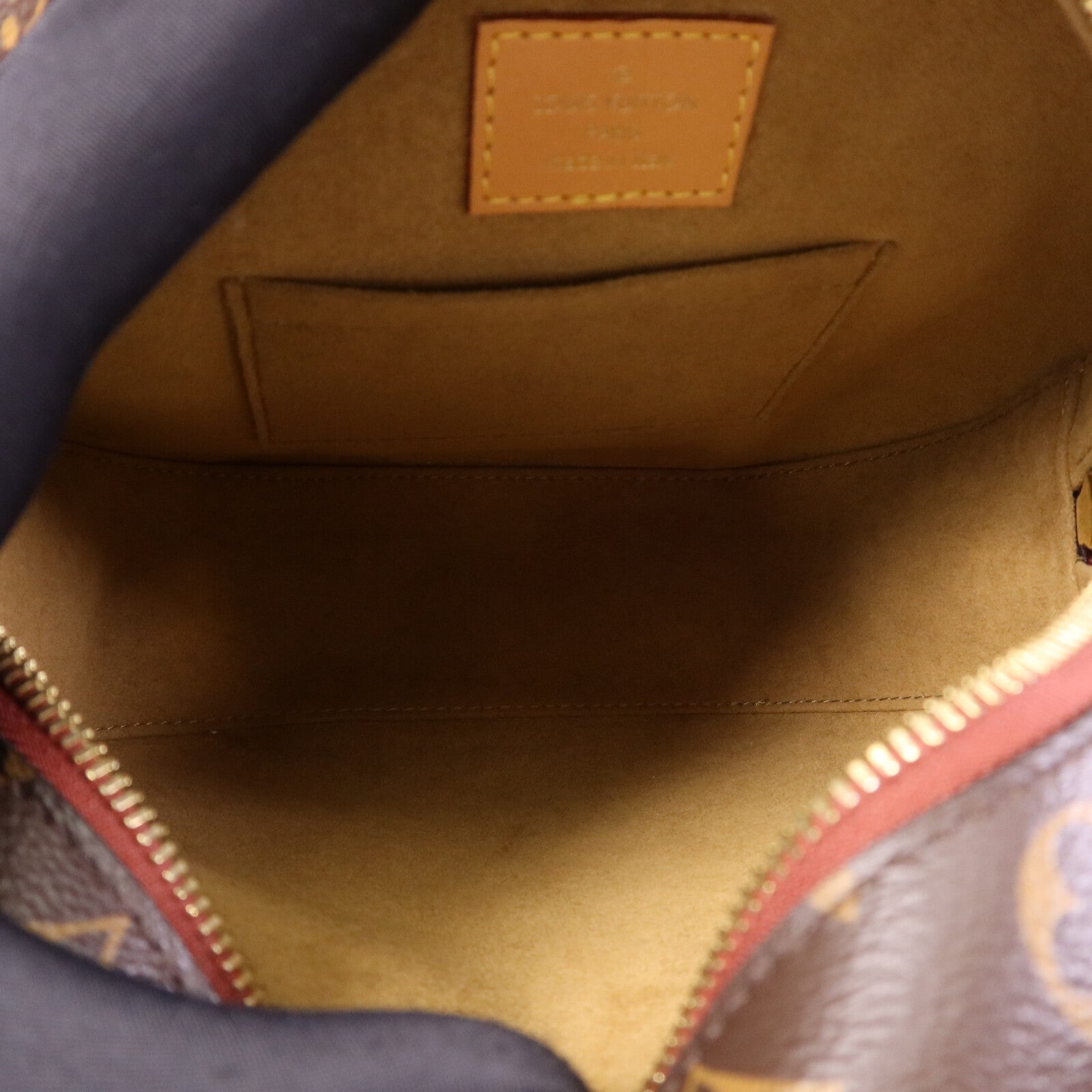 LOUIS VUITTON Monogram Boite Chapeau Souple金扣肩背袋