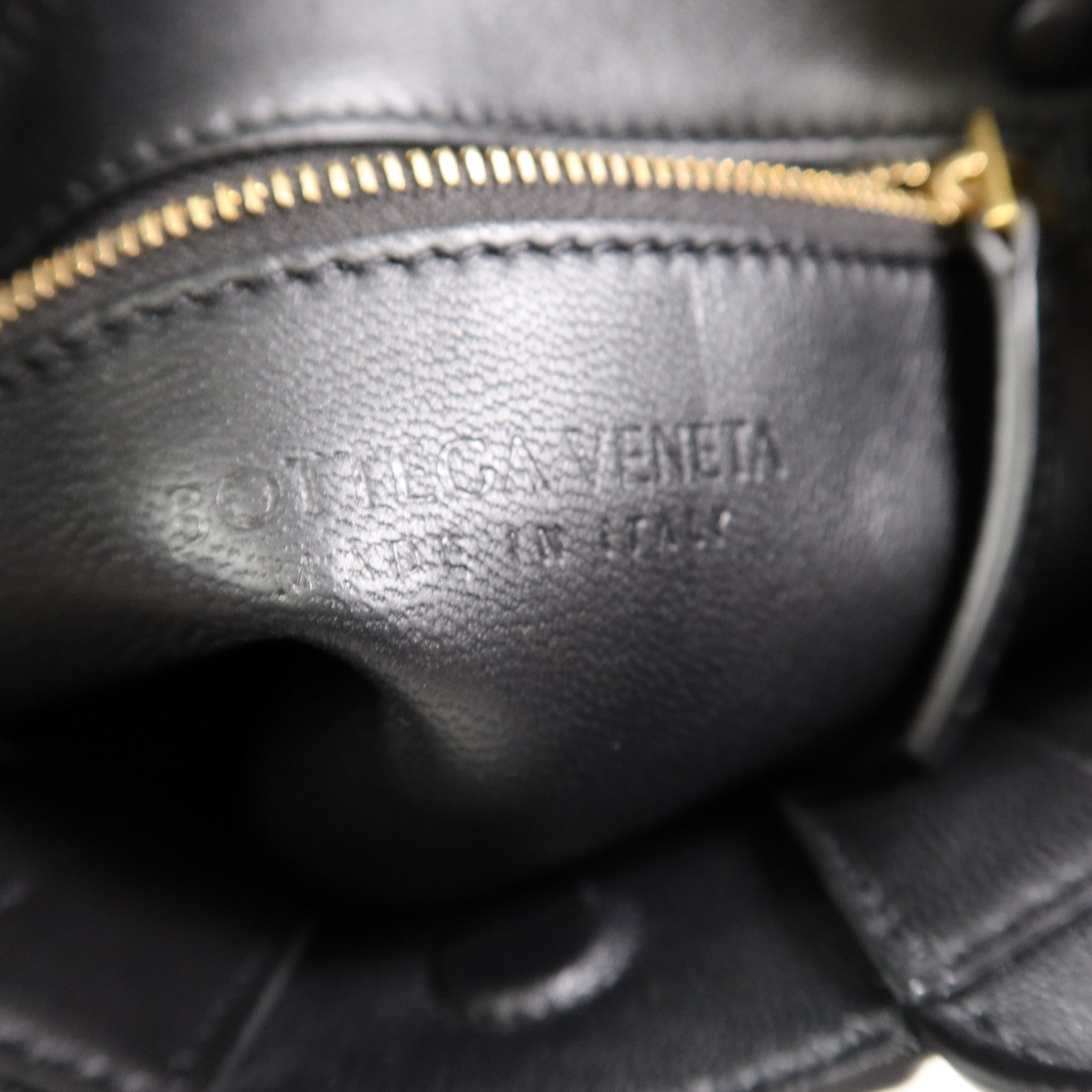 BOTTEGA VENETA 羊皮皮革Mini Cassette手挽肩背兩用袋