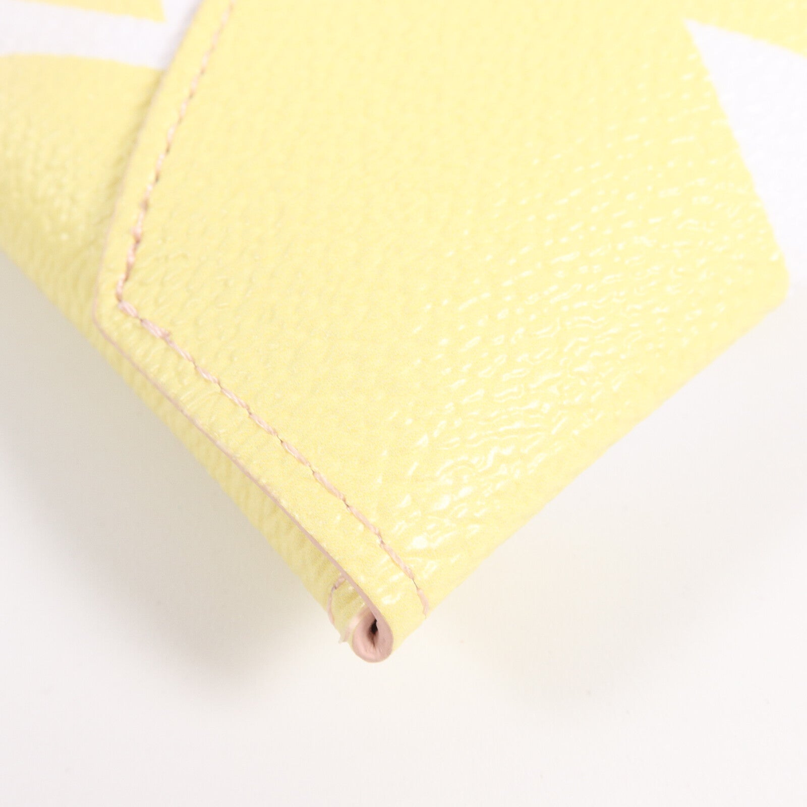 LOUIS VUITTON Monogram Coated Canvas Pochette Kirigami By The Pool手拿包