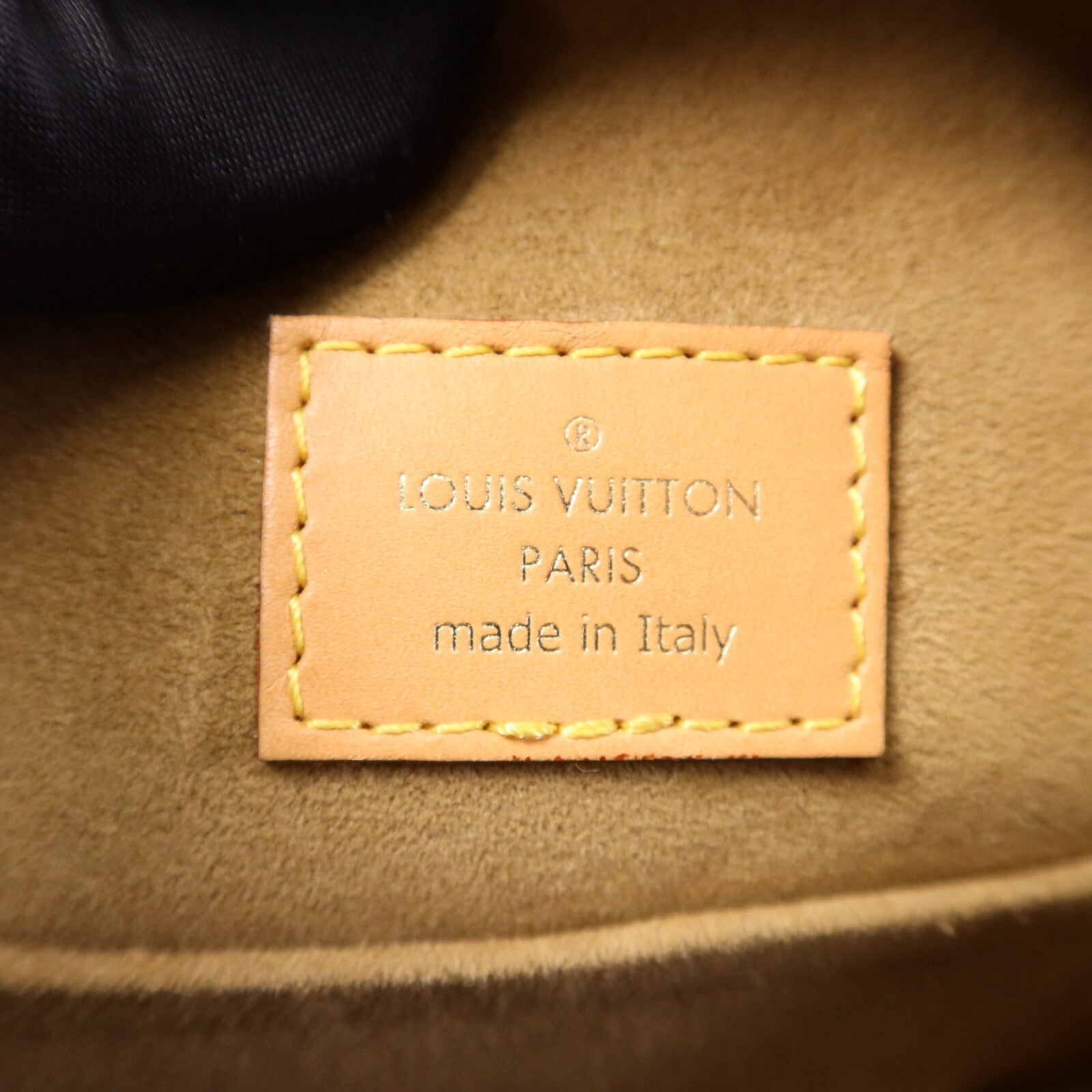 LOUIS VUITTON Monogram Boite Chapeau Souple金扣肩背袋