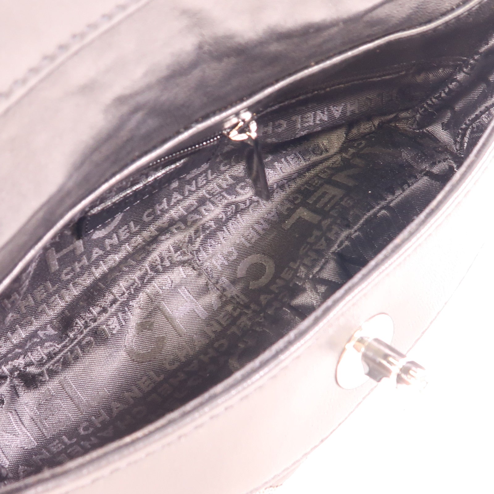 CHANEL 羊皮皮革Chain Stitch Clutch鏈帶肩背袋