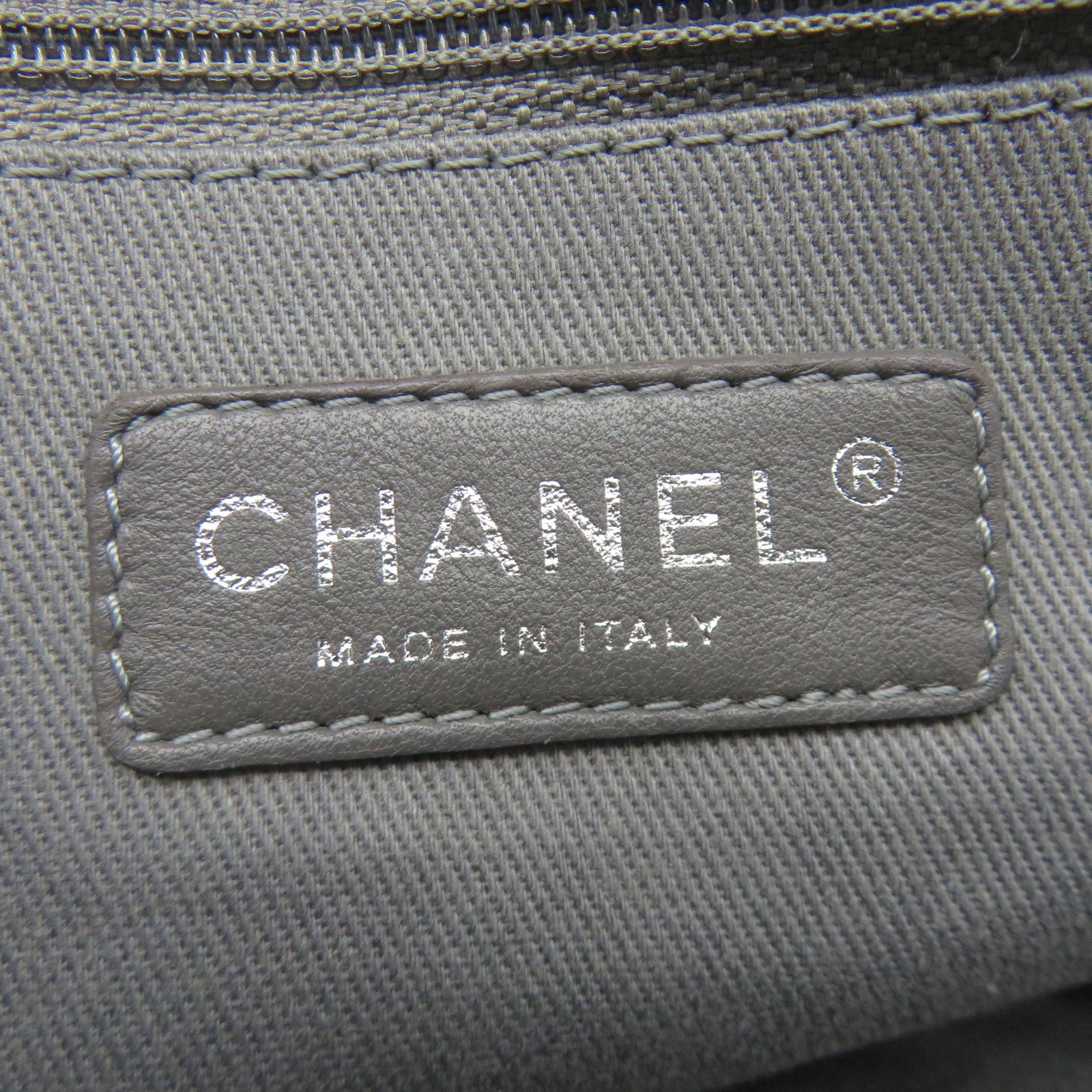 CHANEL 【激減優惠】牛皮皮革Chain Shoulder銀扣鏈帶肩背袋藍色