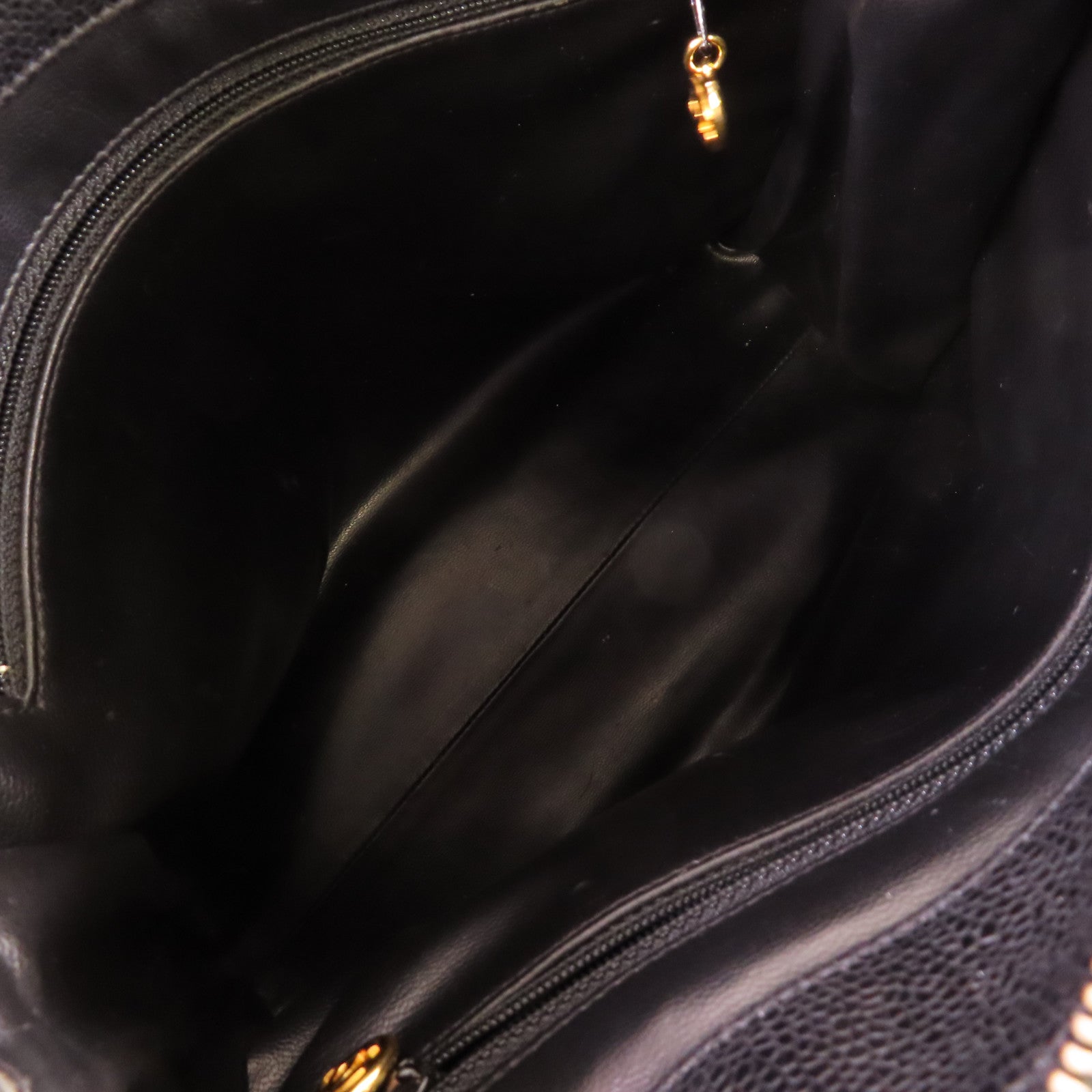 CHANEL 【激減優惠】Caviar皮革Vintage Shoulder Bag金扣肩背袋黑色