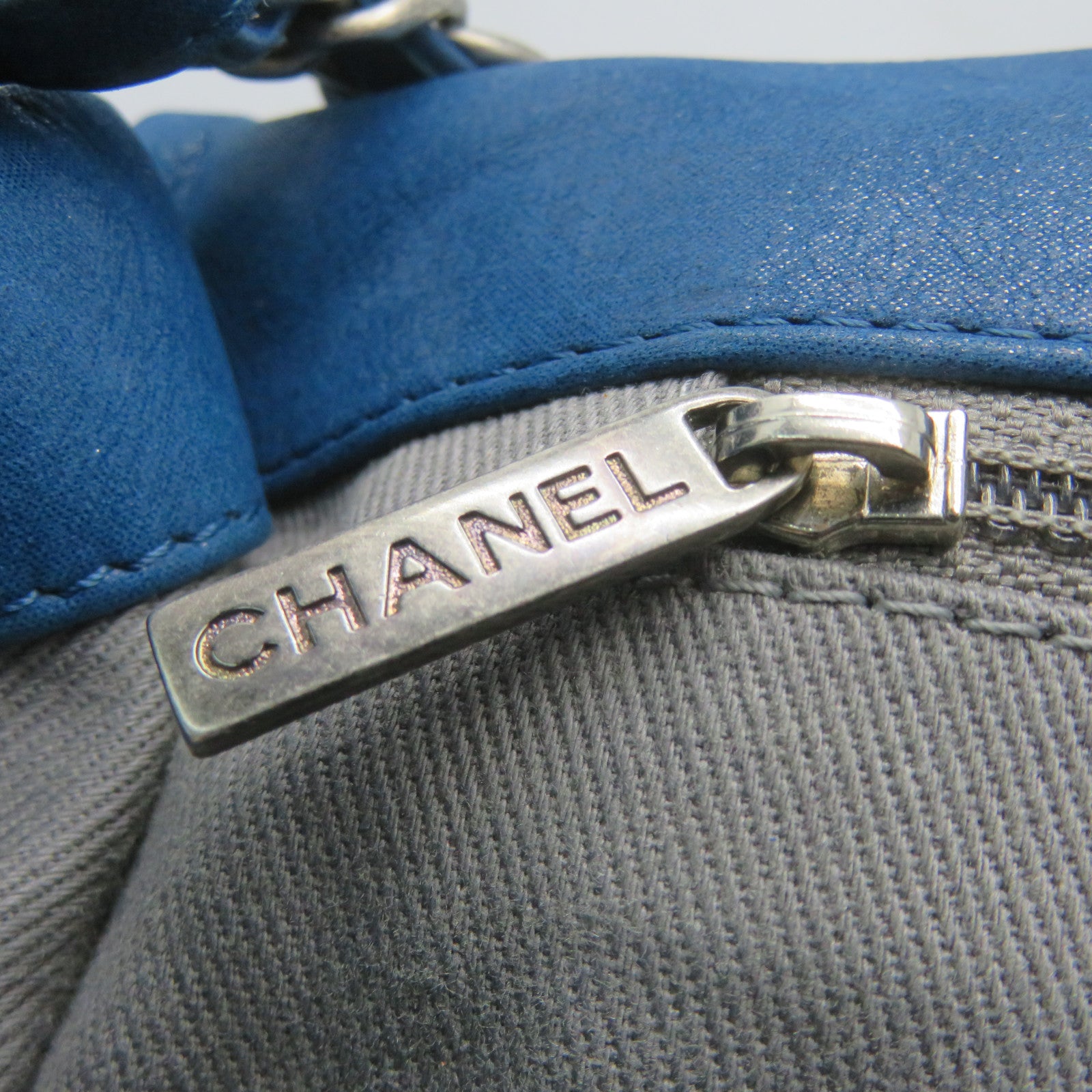 CHANEL 【激減優惠】牛皮皮革Chain Shoulder銀扣鏈帶肩背袋藍色