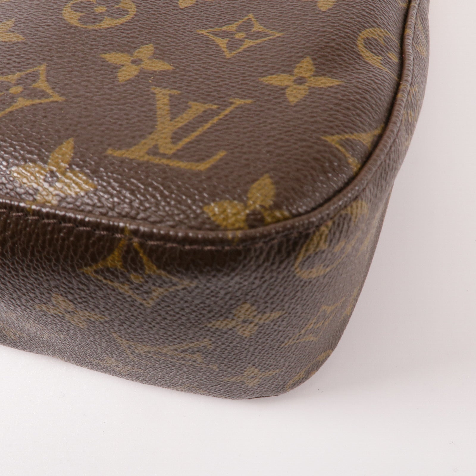LOUIS VUITTON Monogram Looping MM肩背袋