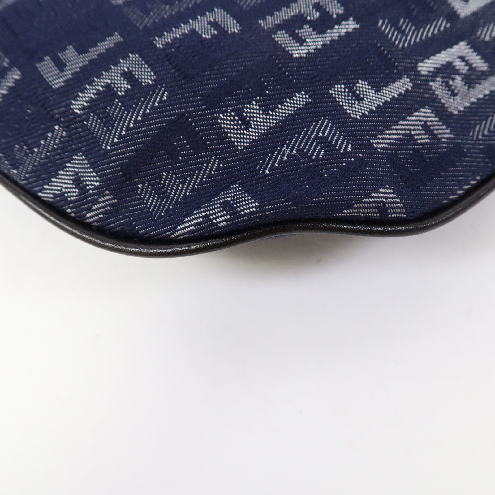 FENDI 帆布Zucchino Shoulder Bag銀扣肩背袋藍色