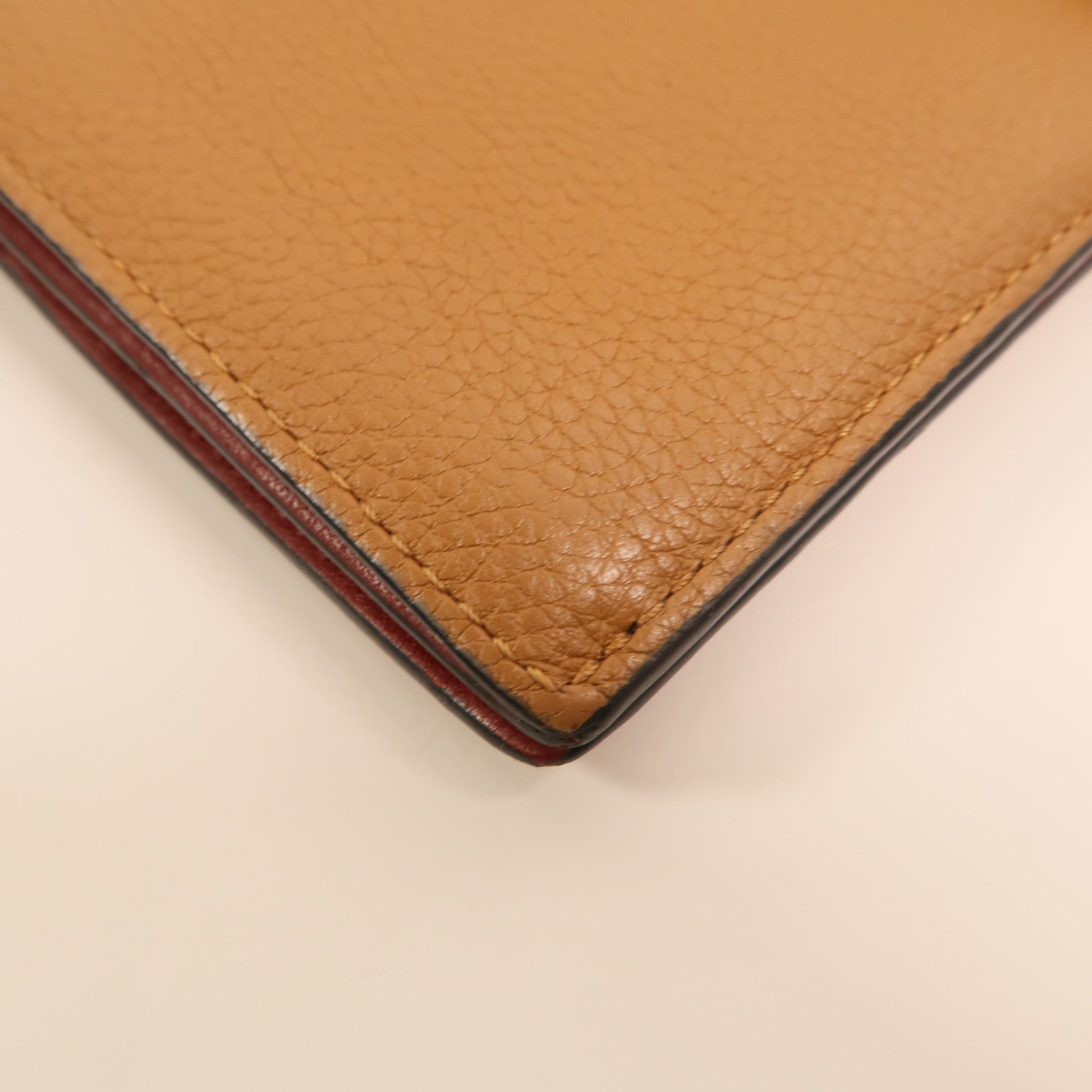 LOEWE 牛皮皮革Large Vertical Wallet銀扣長錢包