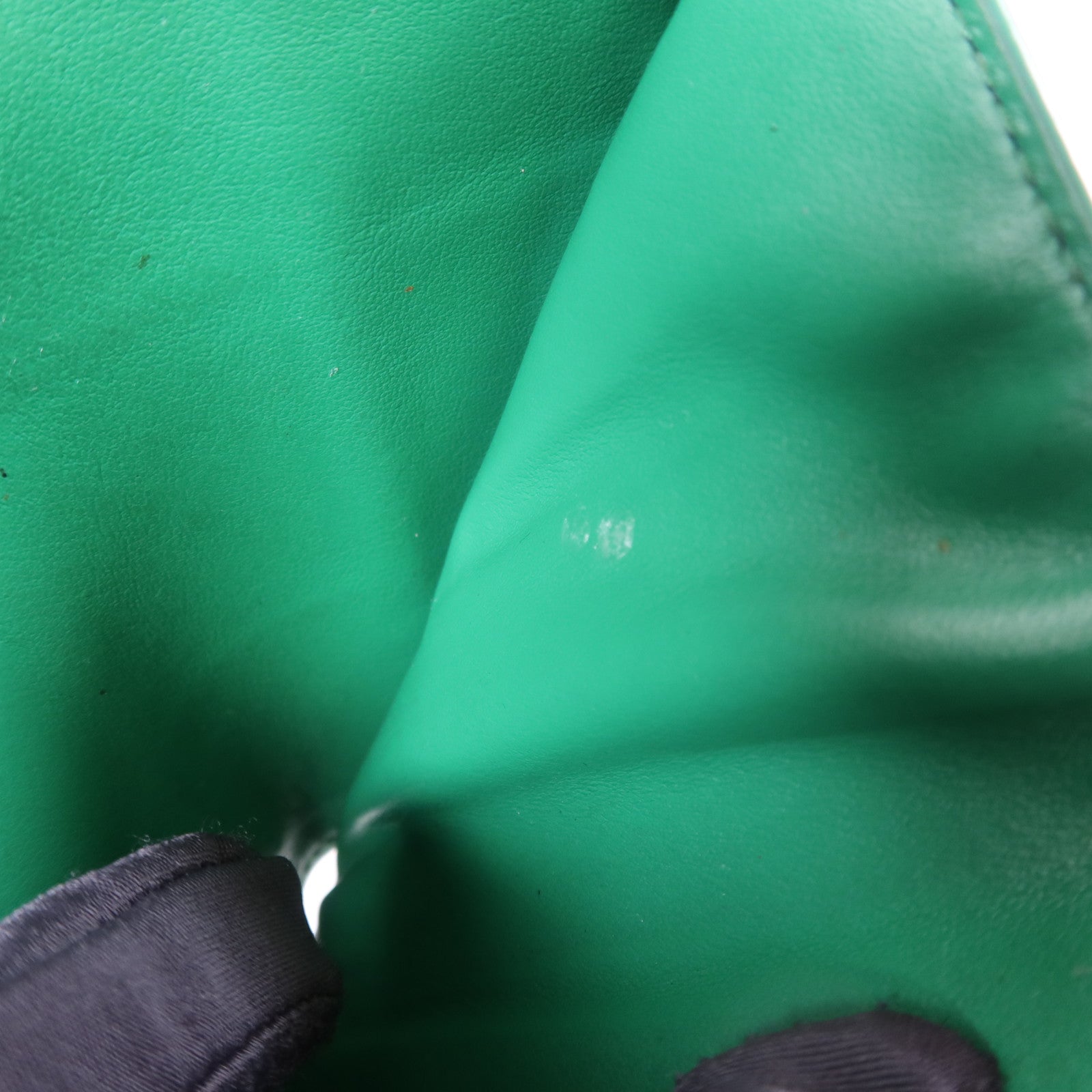 BOTTEGA VENETA 羊皮皮革Cassette Trifold Short Wallet金扣錢包