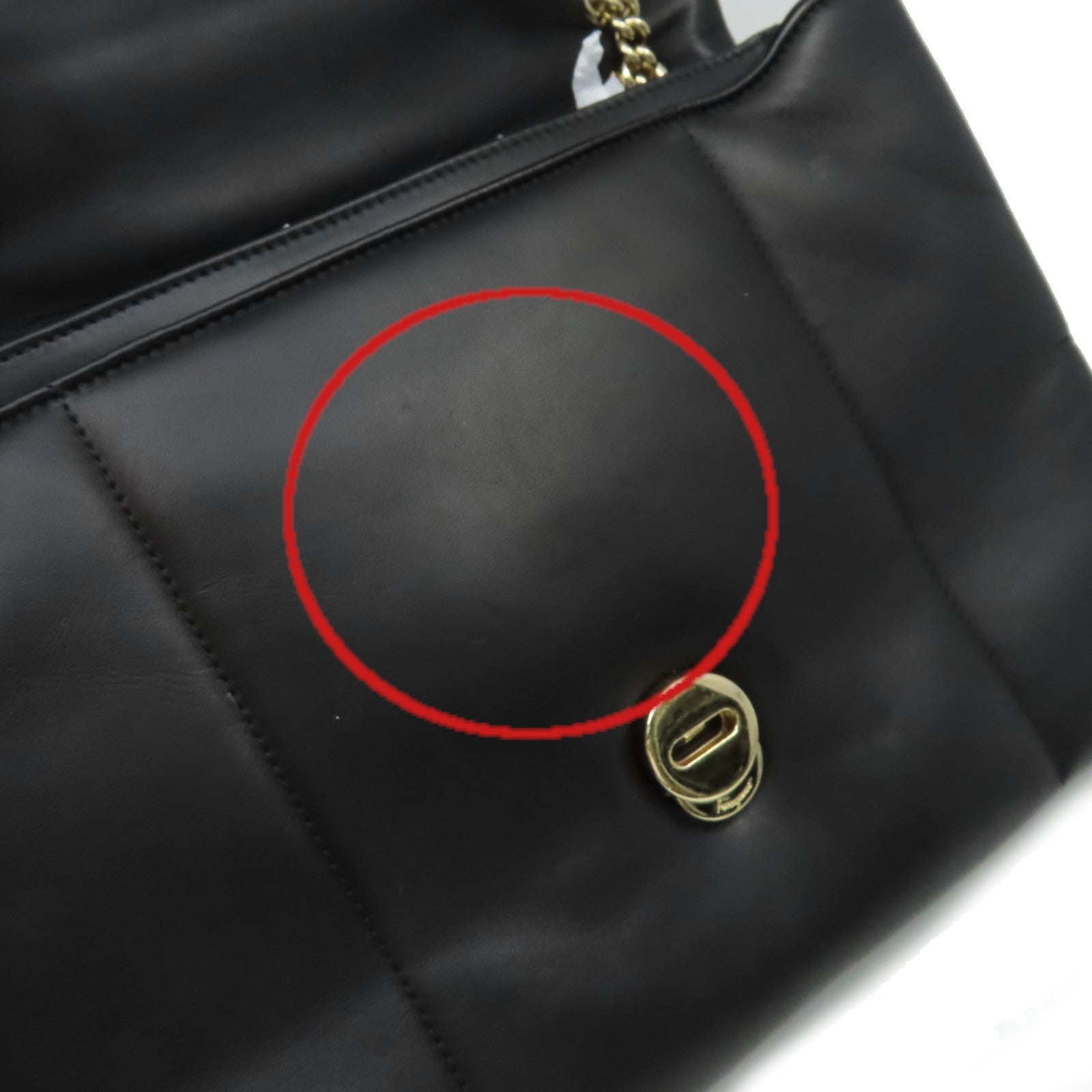 Salvatore Ferragamo 牛皮皮革Quilted Leather Chain Shoulder Bag鏈帶肩背袋黑色