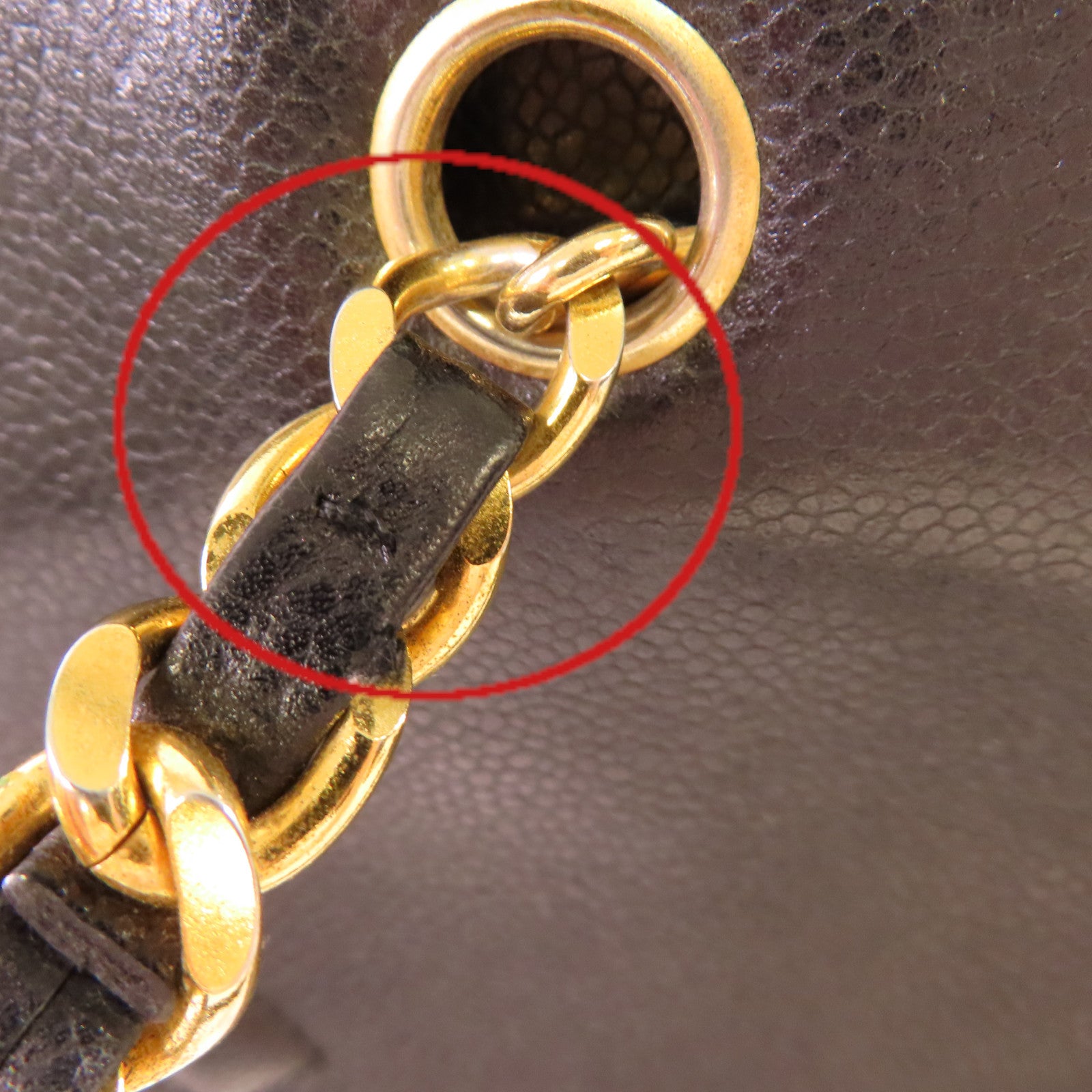 CHANEL 【激減優惠】Caviar皮革Vintage Shoulder Bag金扣肩背袋黑色