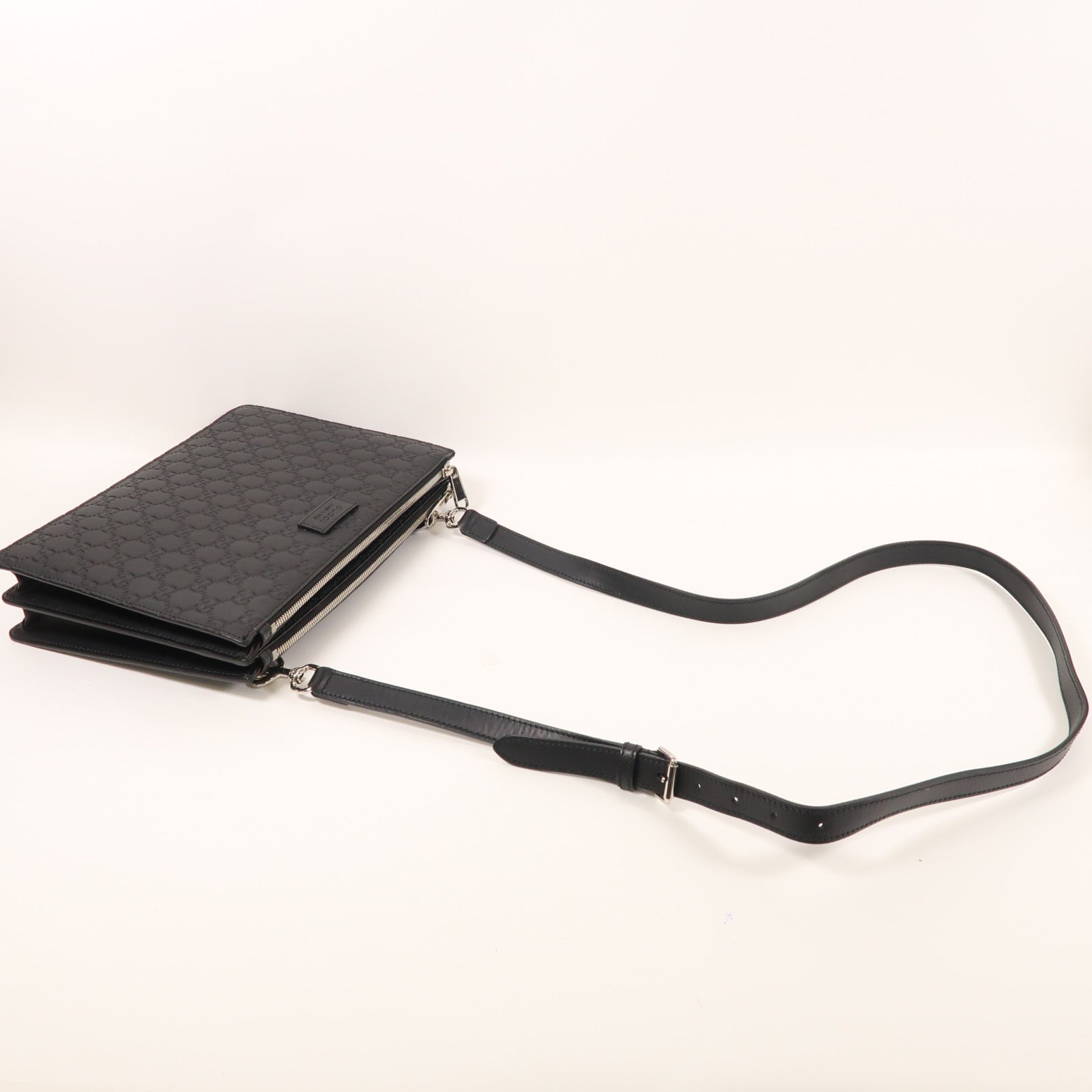 GUCCI 牛皮皮革Gucci Signature銀扣肩背袋