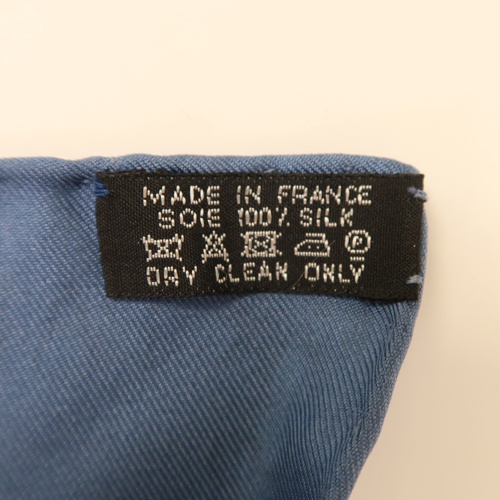 HERMES 絲質Scarf絲巾藍色/黑色/白色