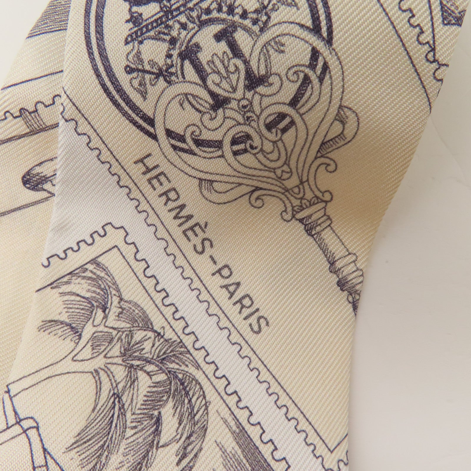 HERMES 絲質Twilly絲巾