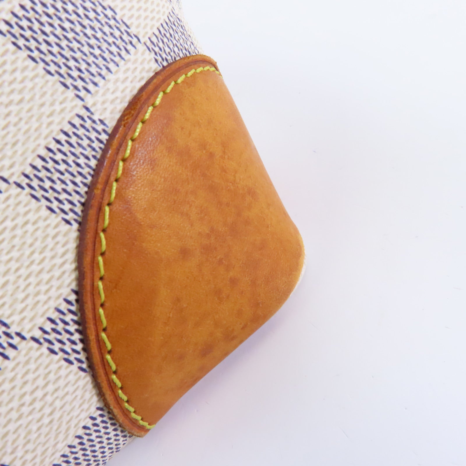 LOUIS VUITTON Damier Azur Hampstead MM金扣手挽袋白色