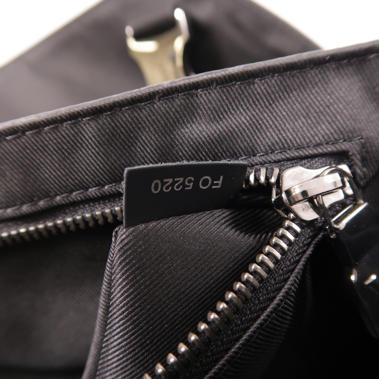 LOUIS VUITTON Monogram Eclipse Messenger PM Voyager銀扣肩背袋