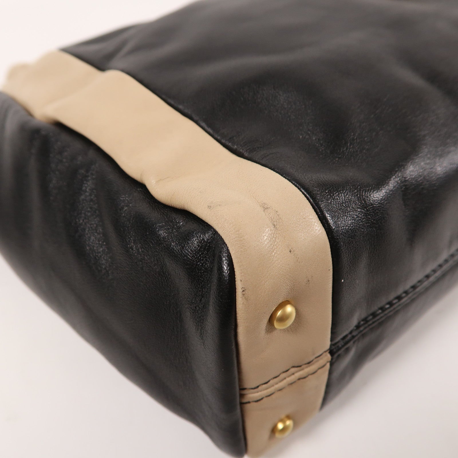 CHANEL 羊皮皮革Shoulder Bag金扣肩背袋