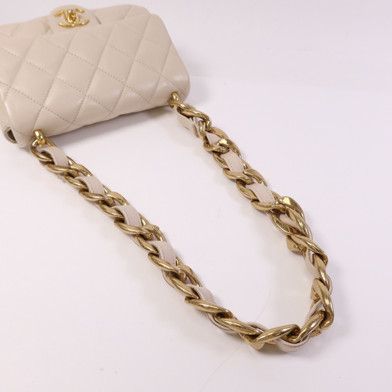 CHANEL 【激減優惠】牛皮皮革Chain Shoulder金扣肩背袋