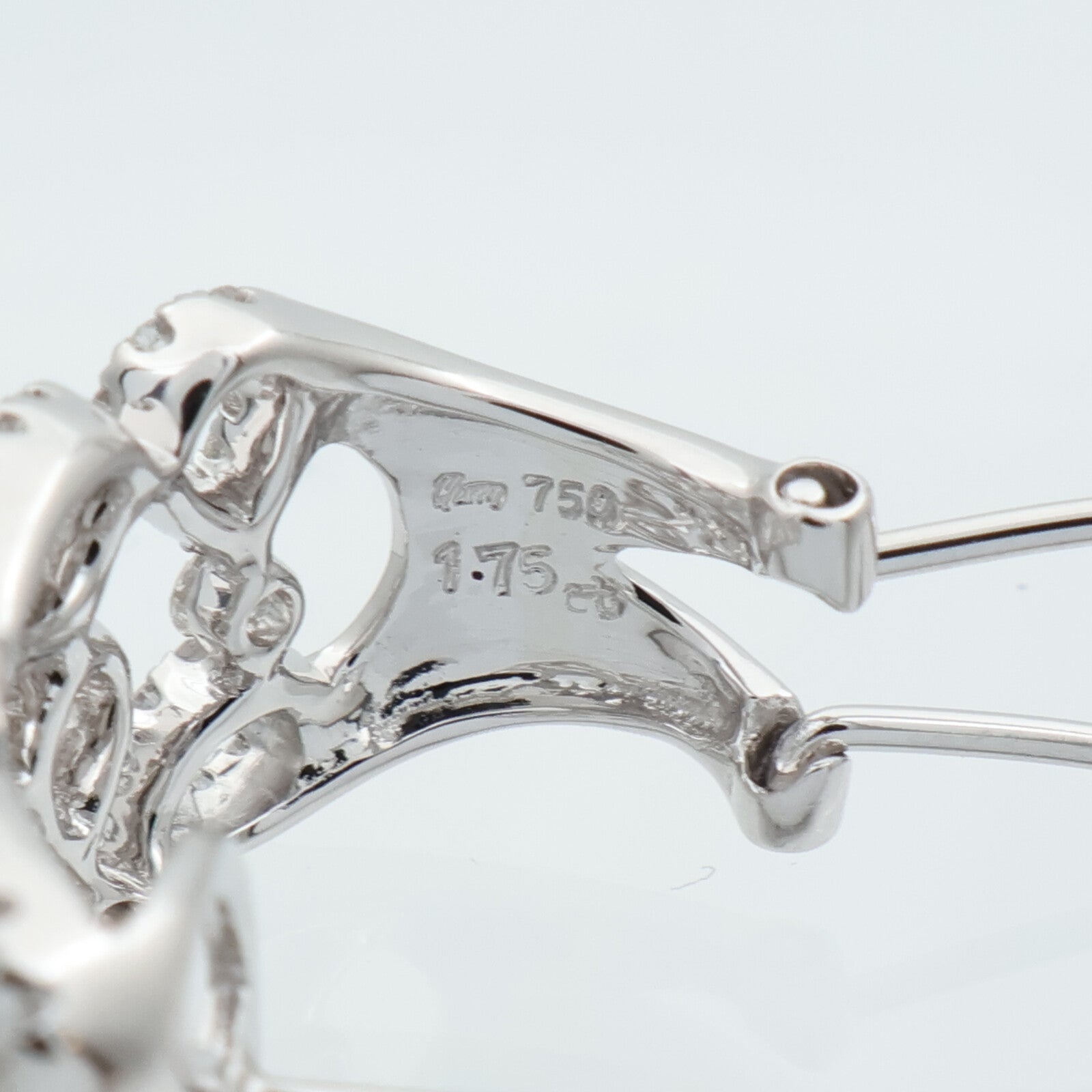 JEWELRY 18K白金Diamond Pierce鑽石耳環